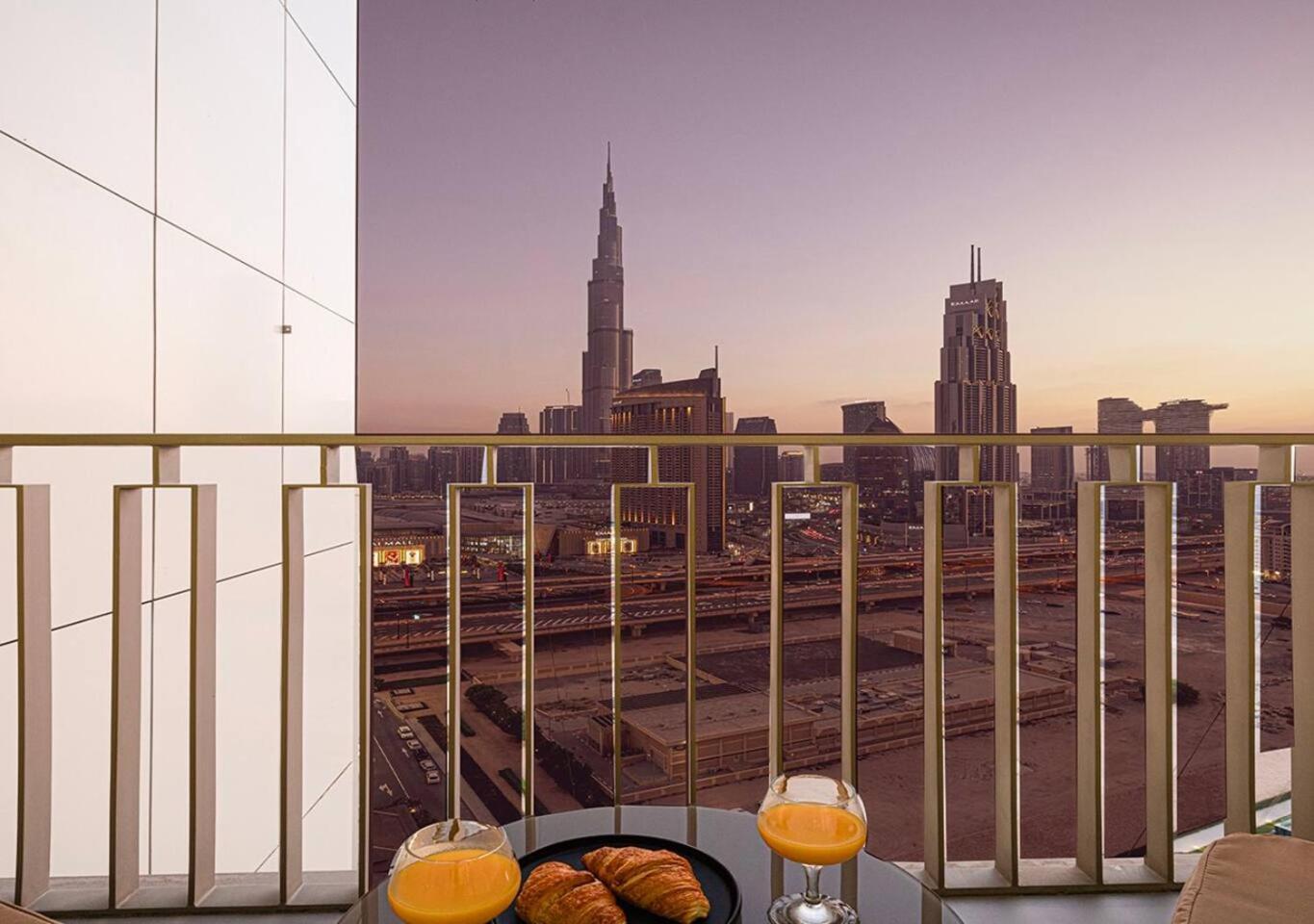 Burj Khalifa View - Luxe 2br - Mall Access Appartement *