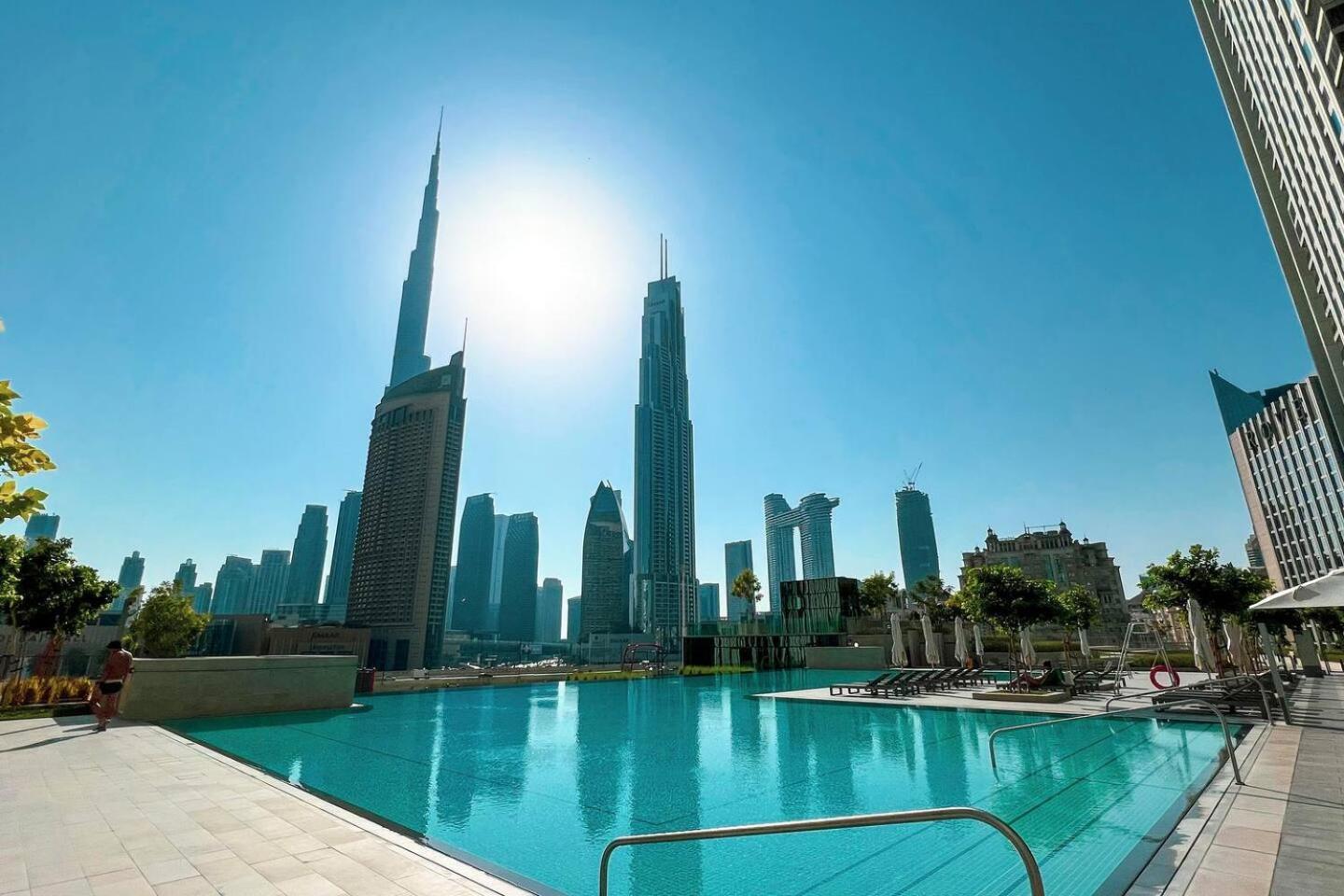 Appartement Burj Khalifa View - Luxe 2br - Mall Access Dubaï