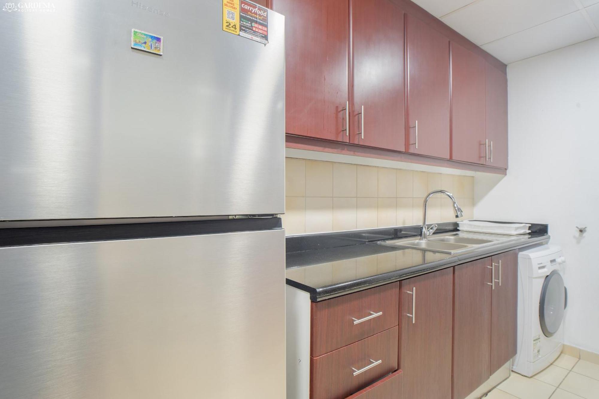 Apartment Jbr The Walk - Shams 2, Spacious Accommodate 7 Adults With 5m Walk To The By Gardenia