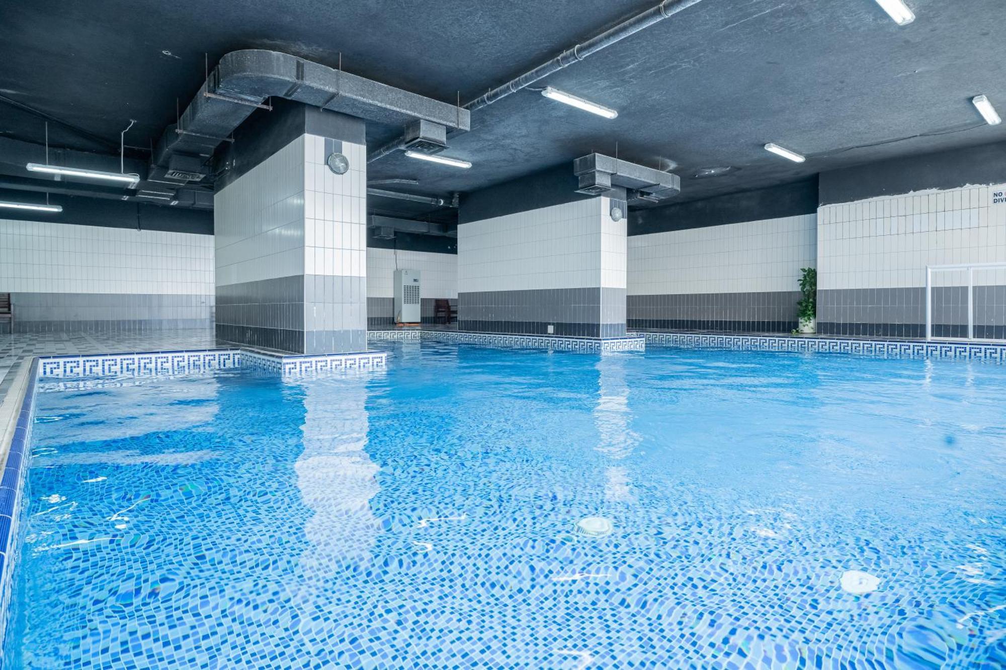 Apartment Escape 24 - Brand New & Luxury 1br High Floor Marina Pinnacle - Marina Harbour Views Dubai