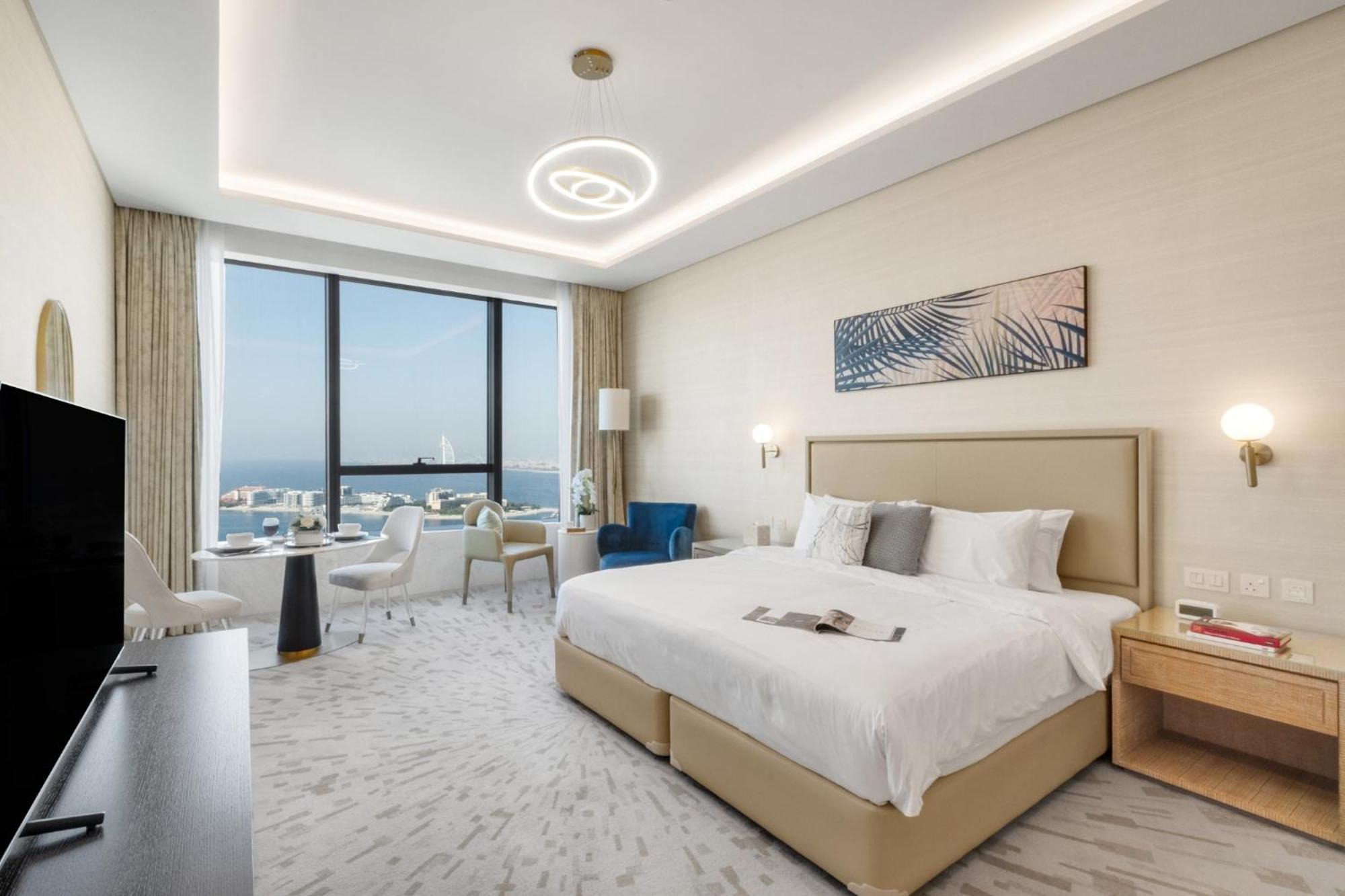 Palm Tower Where Luxury & View Meet In One Place Dubai