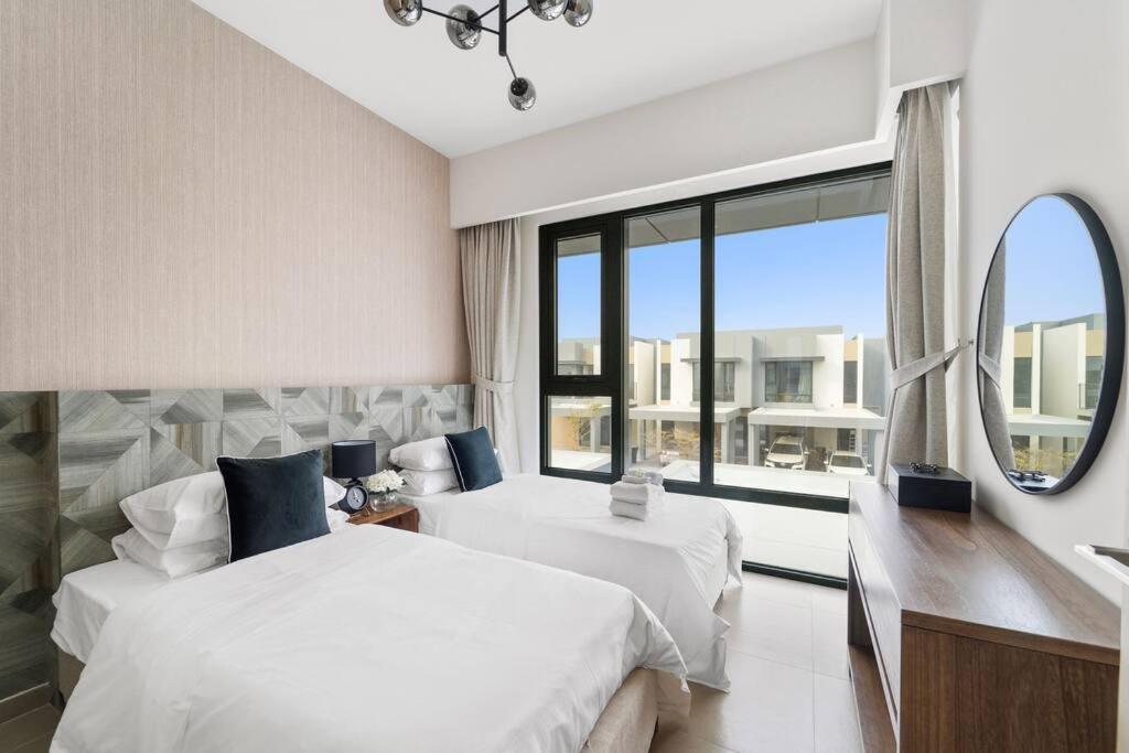 Villa Relaxing Staycation - With Community Pool Dubái
