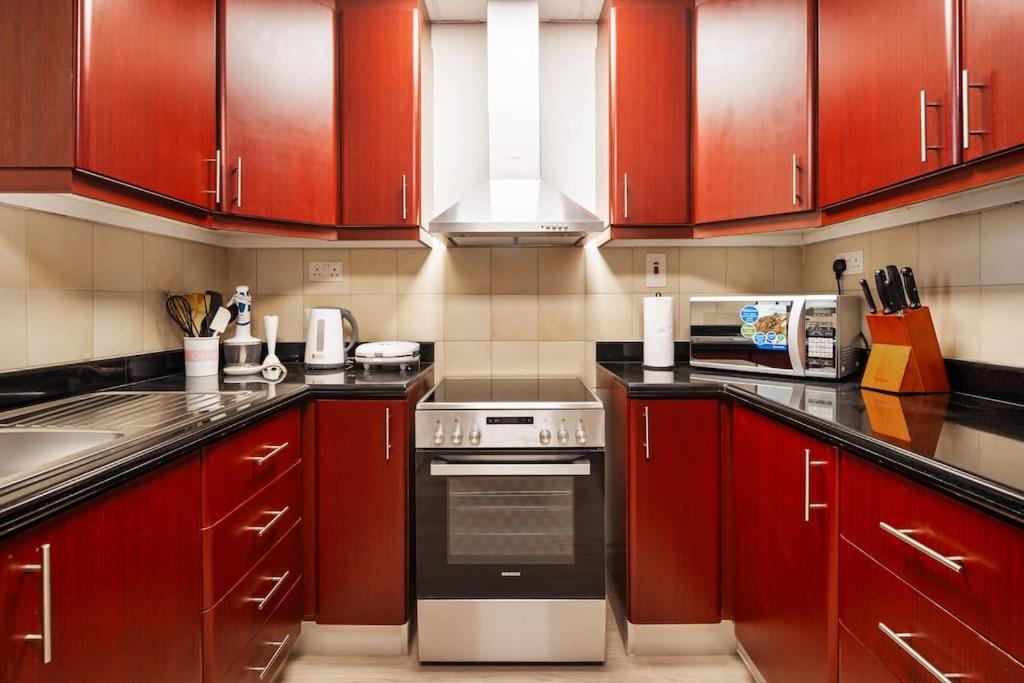 Luxury 1 Bedroom In Jbr With Access * Dubai