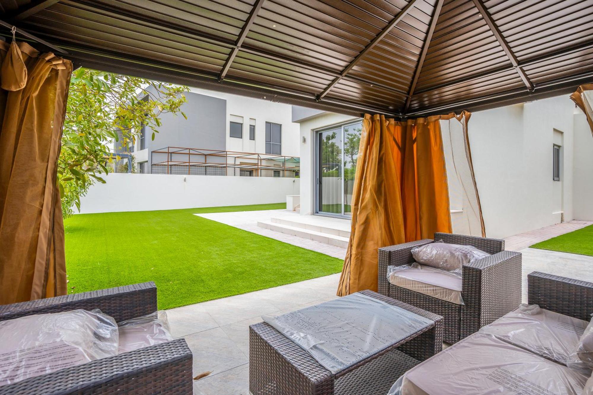 Villa Newarabian Hills Sidra *