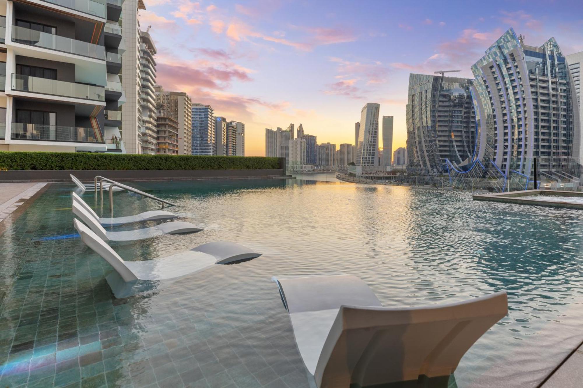 Waves - Sophisticated Living In Business Bay, * Dubái