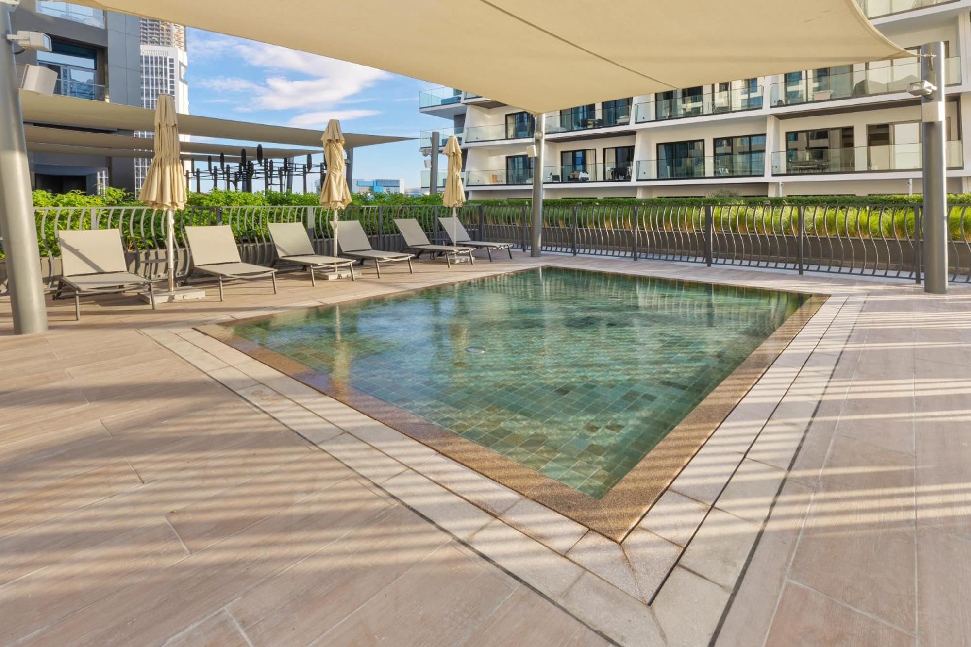 Waves - Sophisticated Living In Business Bay, * Dubái
