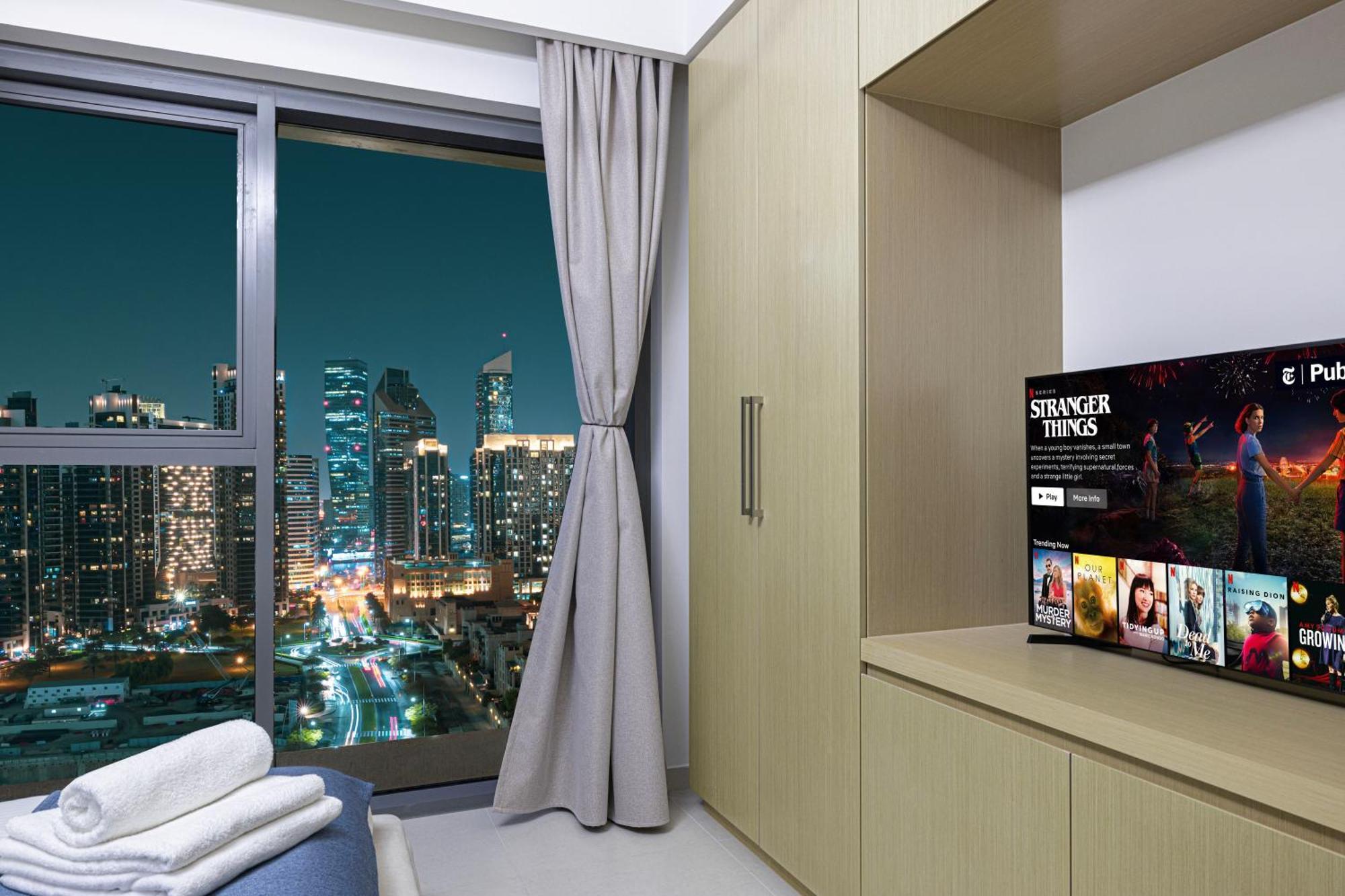 5 Minute Walk To The Fountains! Full Burj Khalifa View! 5-star Pool & Gym! Appartement