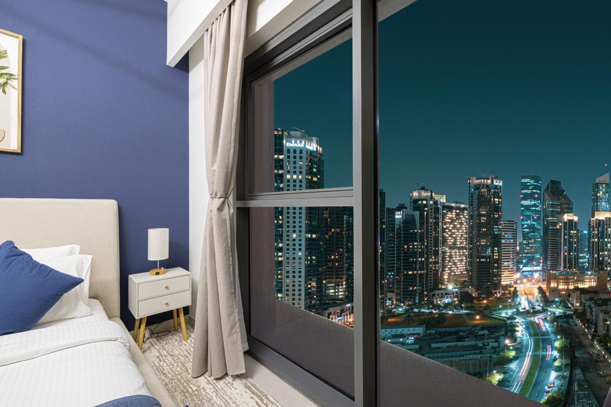 Appartement 5 Minute Walk To The Fountains! Full Burj Khalifa View! 5-star Pool & Gym! *