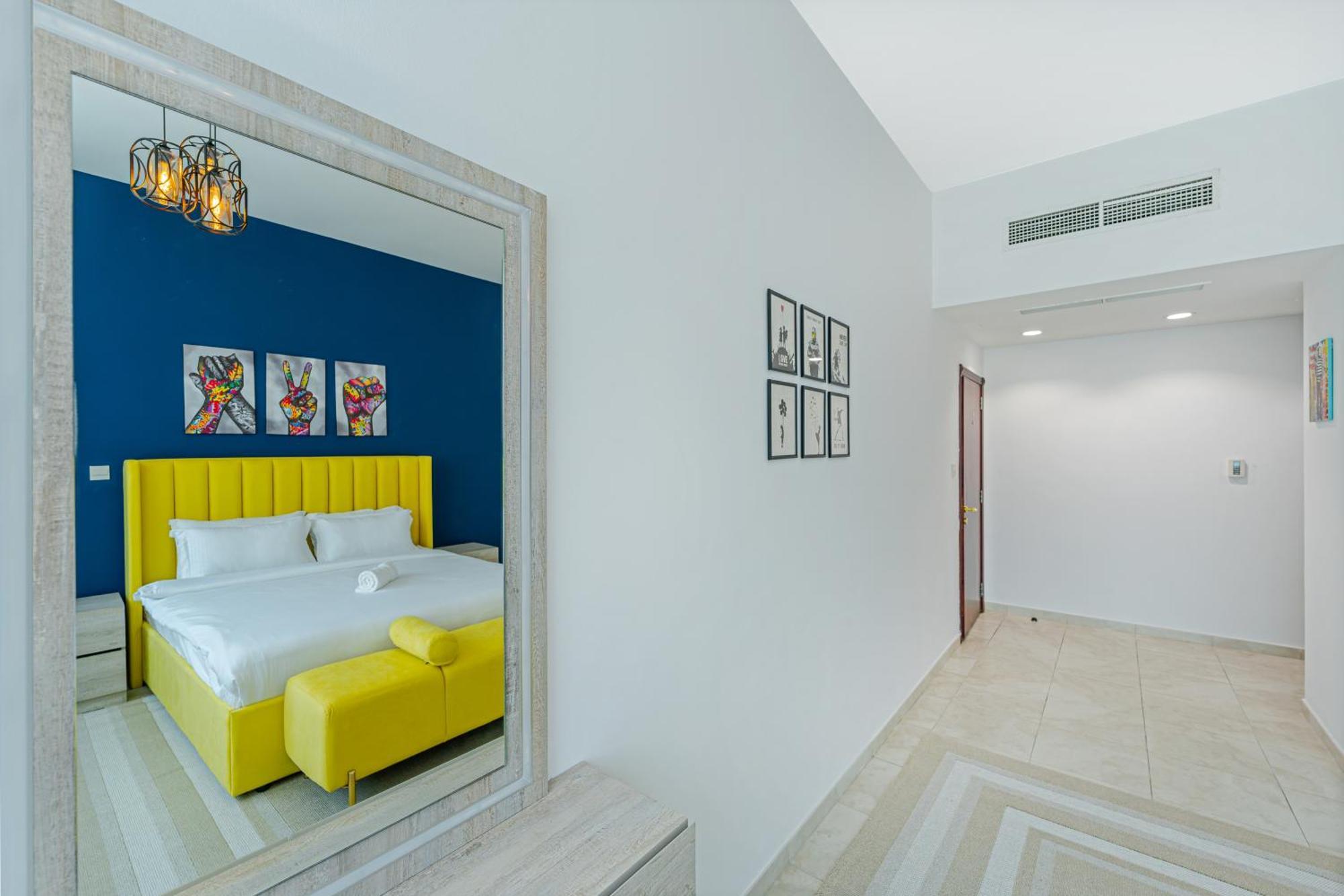 Apartamento Savis Homes- Modern & Stylish Marina View Dubái