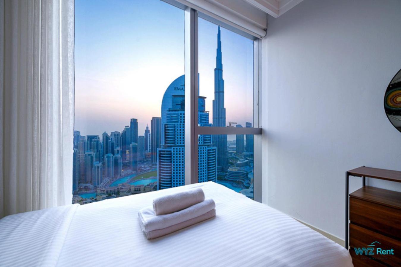 Spectacular 3 & Half Br In Downtown ,burj Khalifa View Dubái
