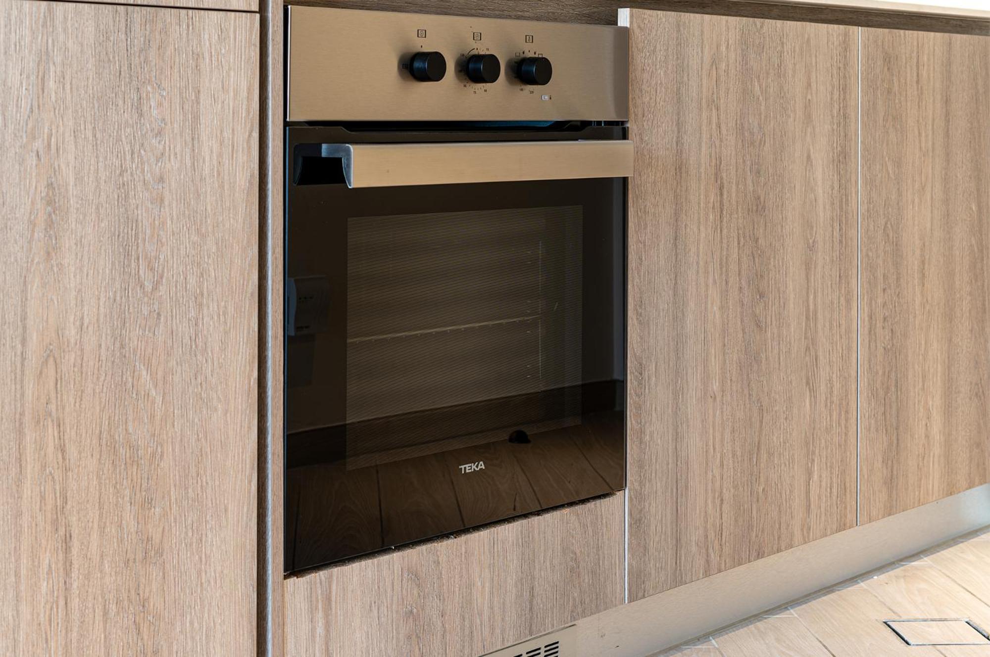 Lägenhet Upscale In Jvc With Exquisite Finishing *