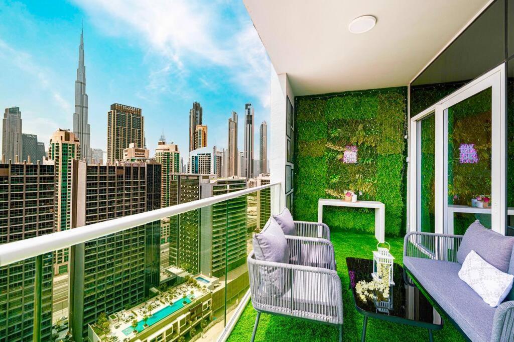 Gorgeous 2br With Full Burj Khalifa View, 5 Mins From Mall Appartement Dubai