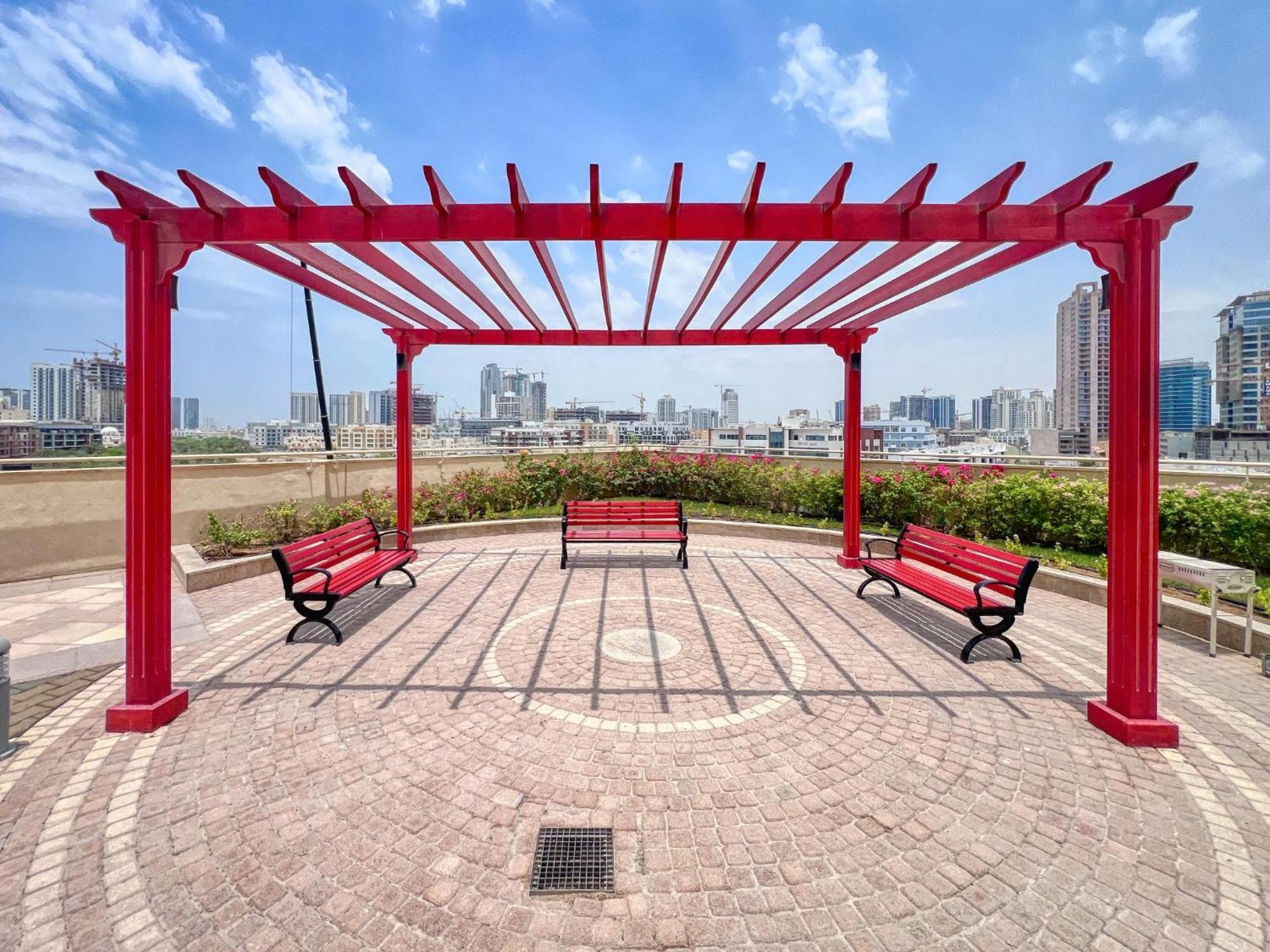 Apartment Airvistas At Reef Jvc *