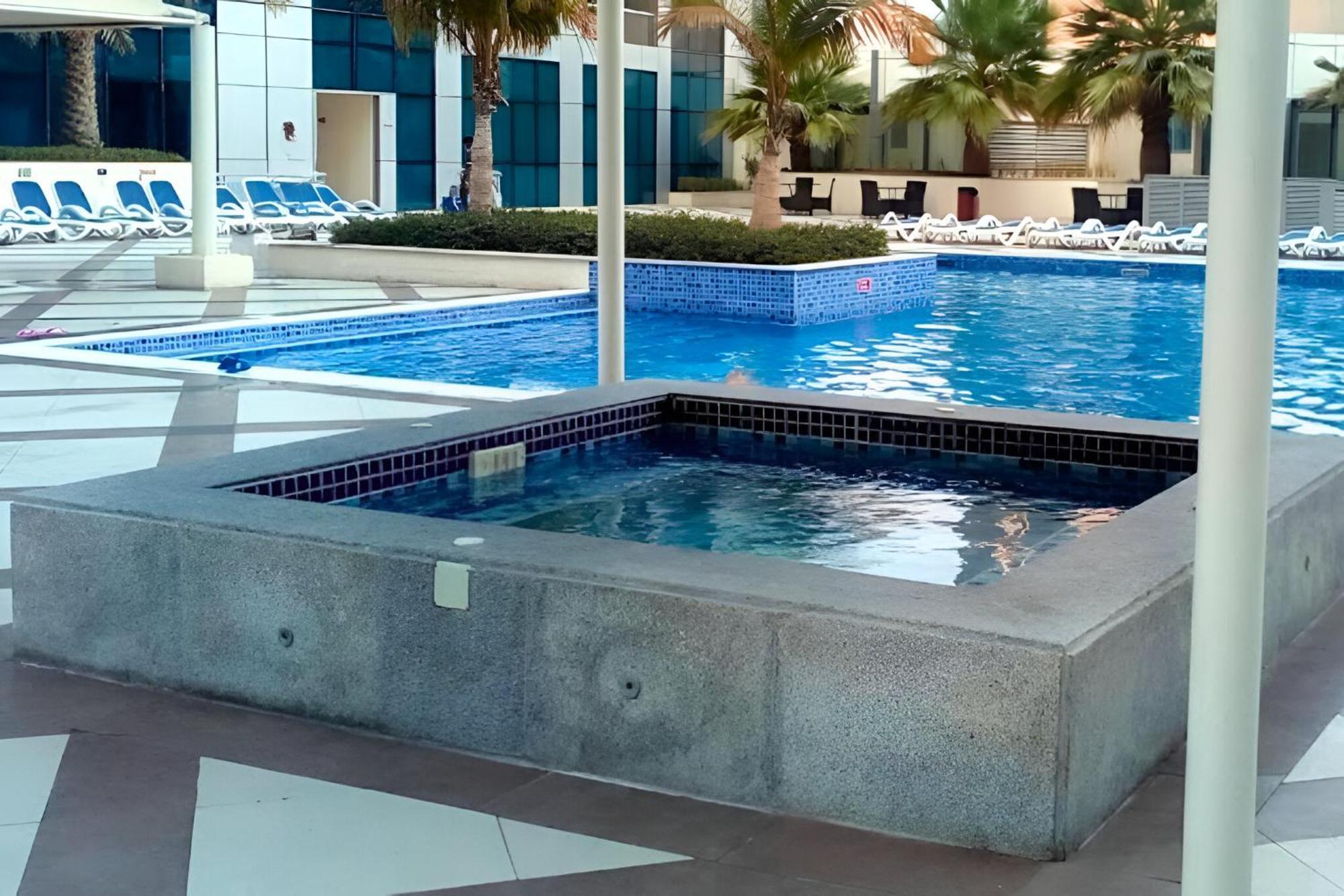 Vacay Lettings - Bay Tower - * Dubaï