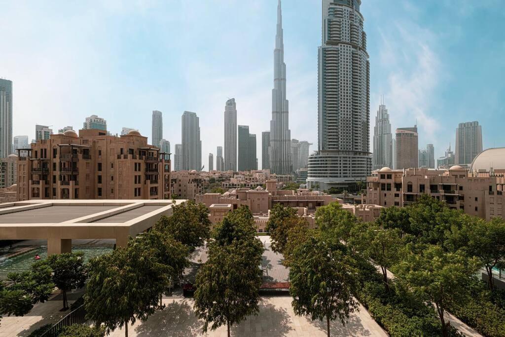 Apartment 2 Bedroom Luxury Full Burj Views Dubai