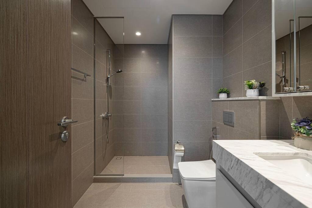 2 Bedroom Luxury Full Burj Views * Dubai