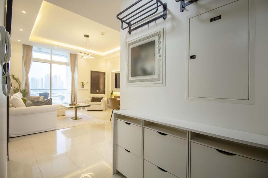 Vacation Friendly View Luxury 1bedroom- Walk To & Mall Dubái