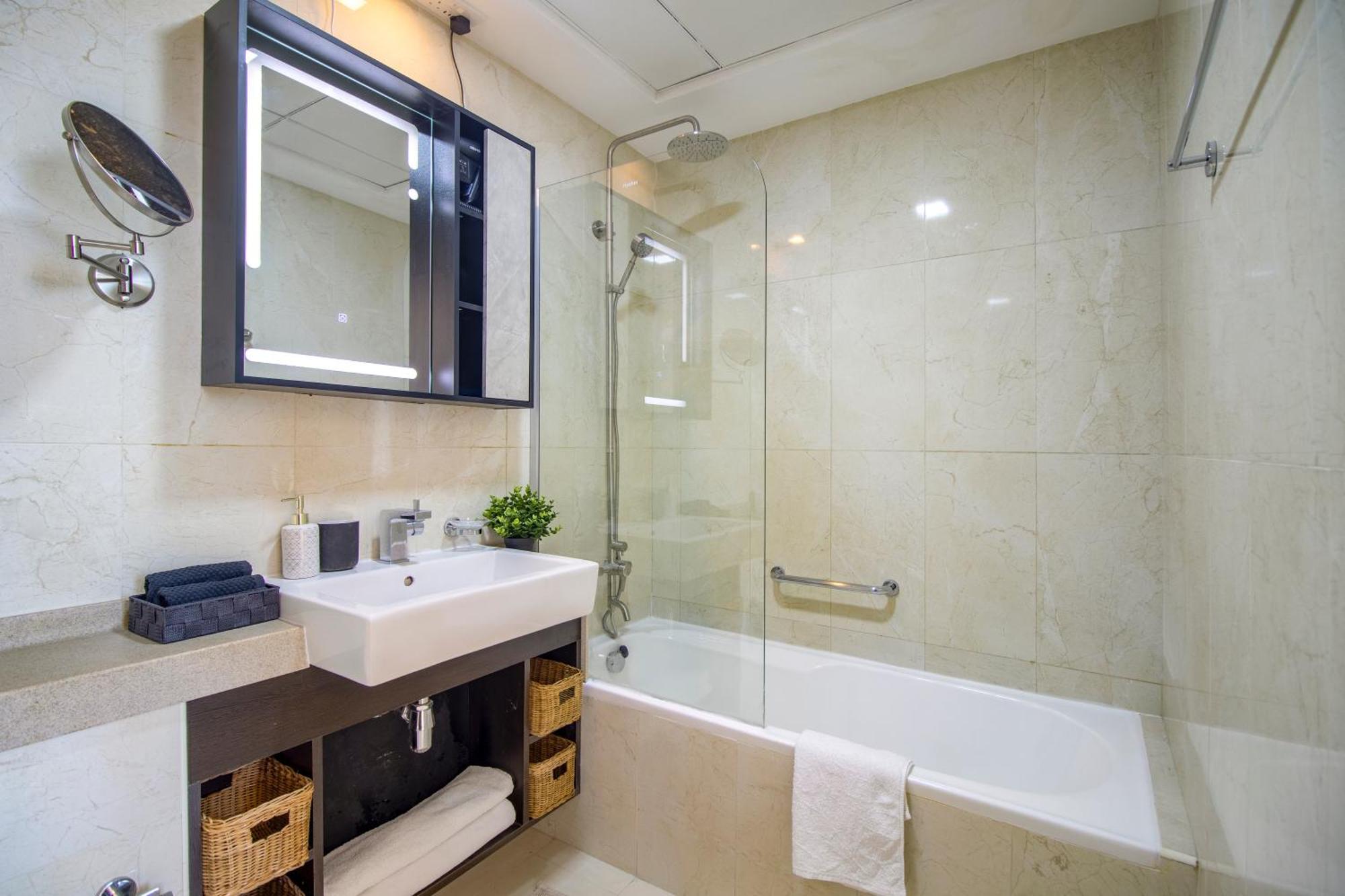 Apartamento Vacation Friendly View Luxury 1bedroom- Walk To & Mall Dubái