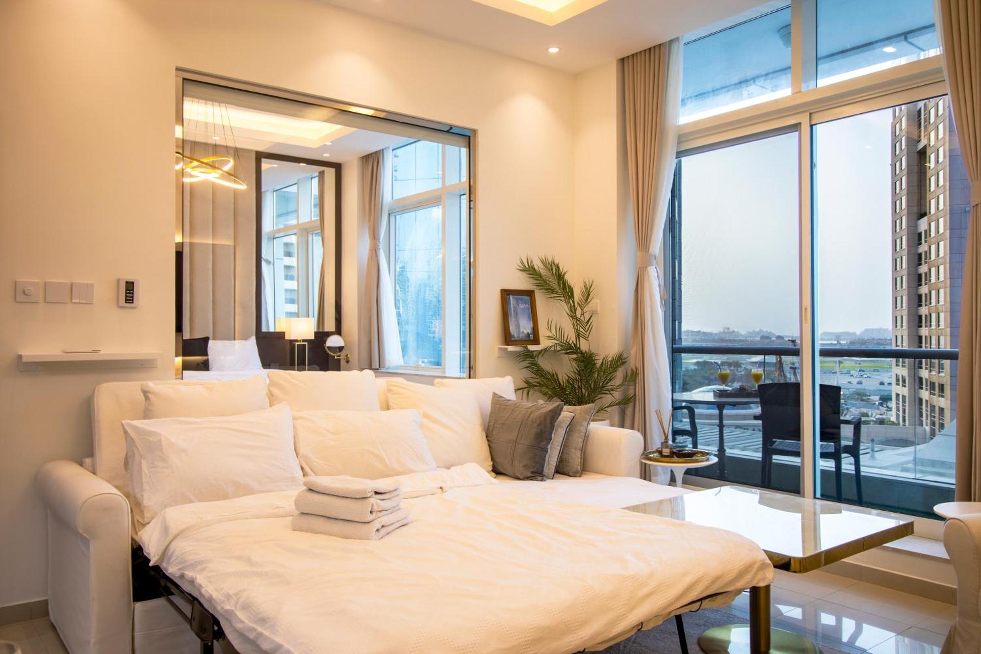 Vacation Friendly View Luxury 1bedroom- Walk To & Mall Apartamento Dubái