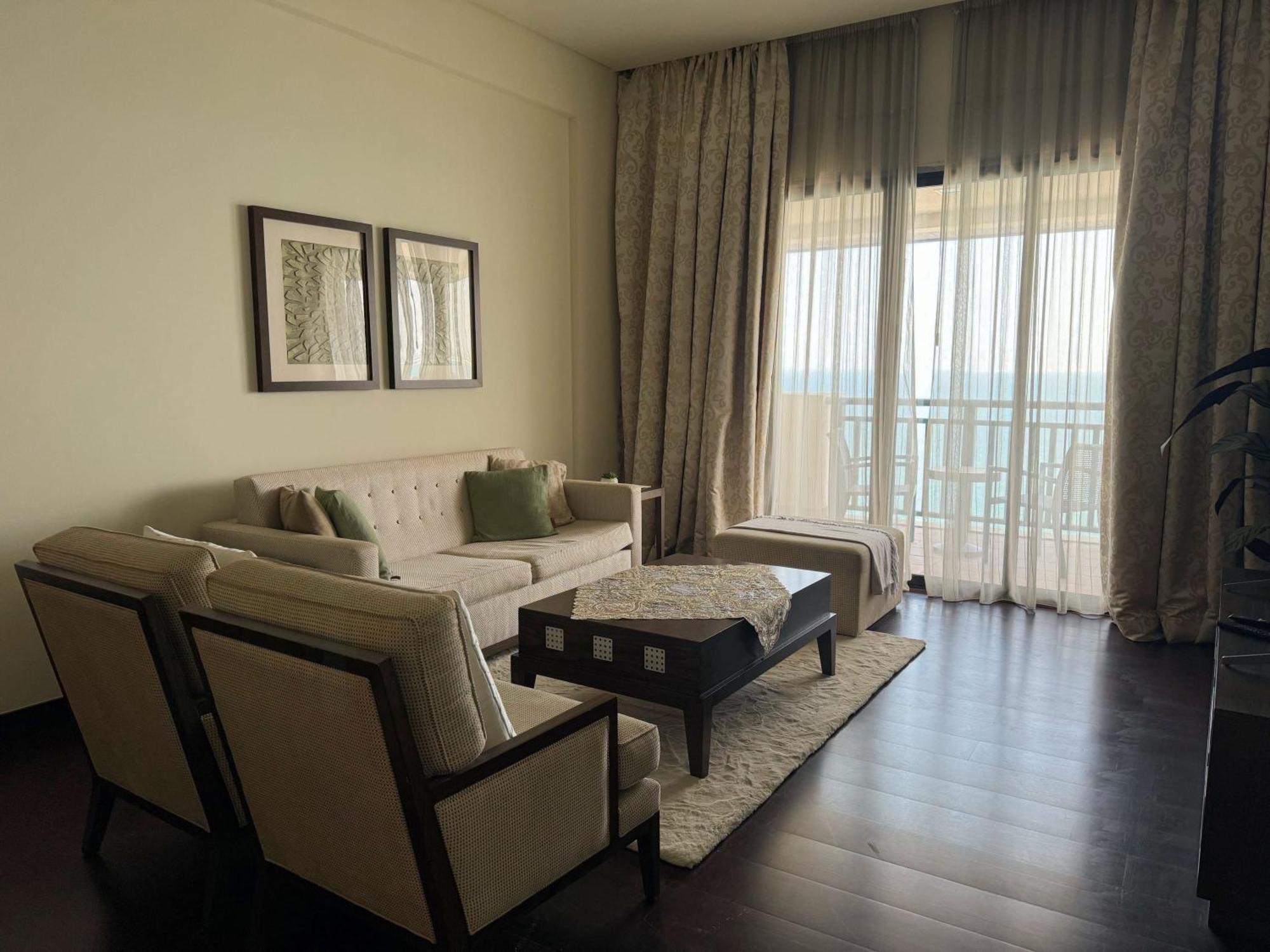 Appartement Spacious 1br At 5 Star