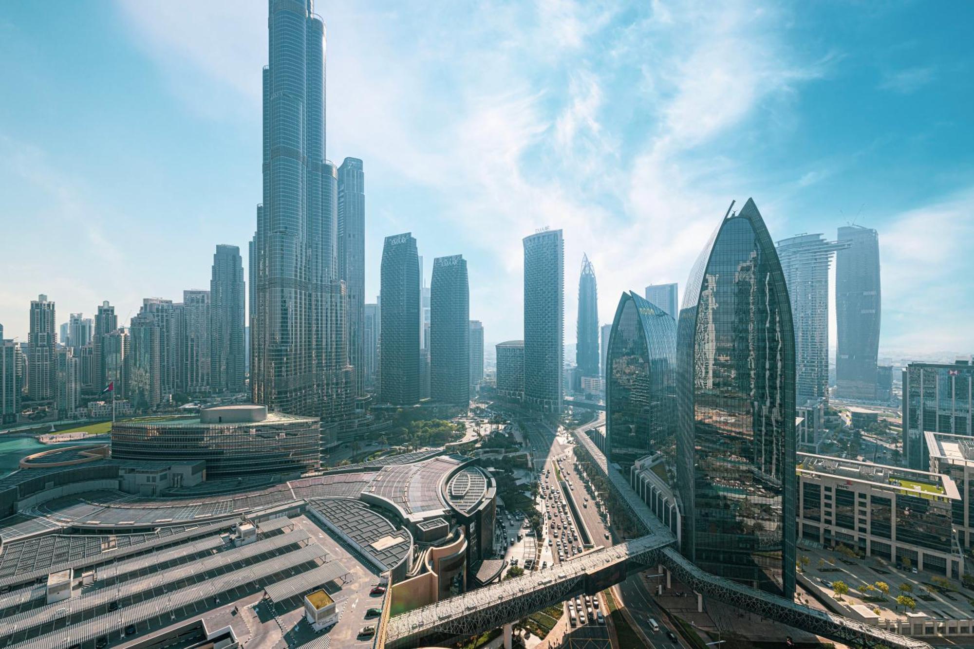 Luxury Connected To Mall-khalifa View