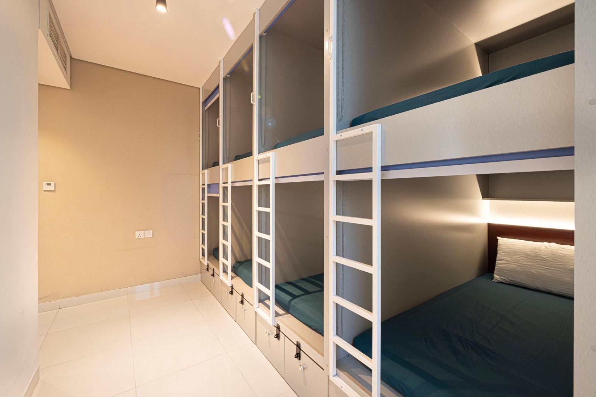 Next'house - Downtown Views Host Hostal