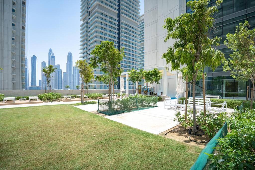 Appartement Luxury Living In Emaar Beachfront W Private *