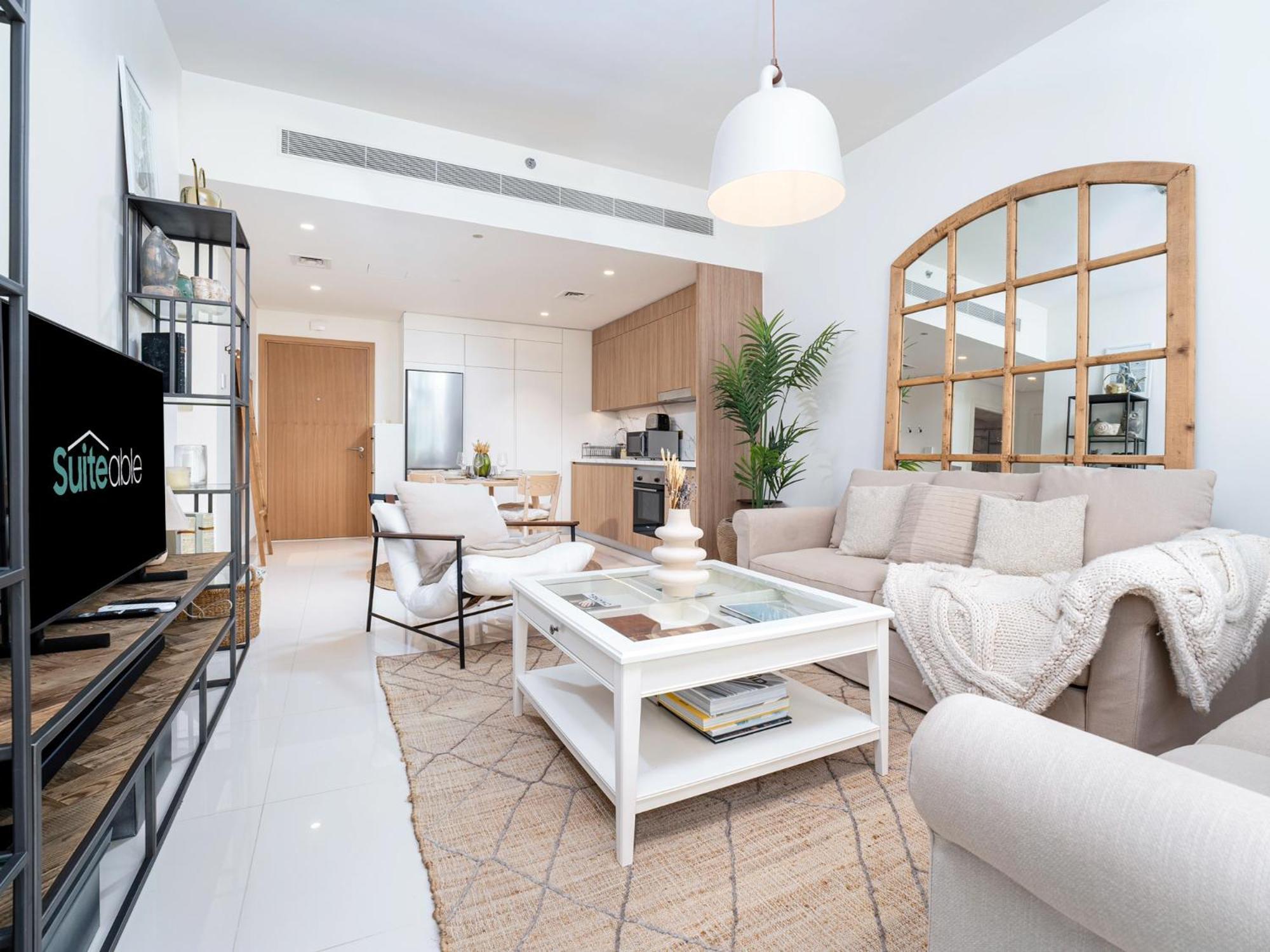 Luxury Living In Emaar Beachfront W Private Appartement Dubaï