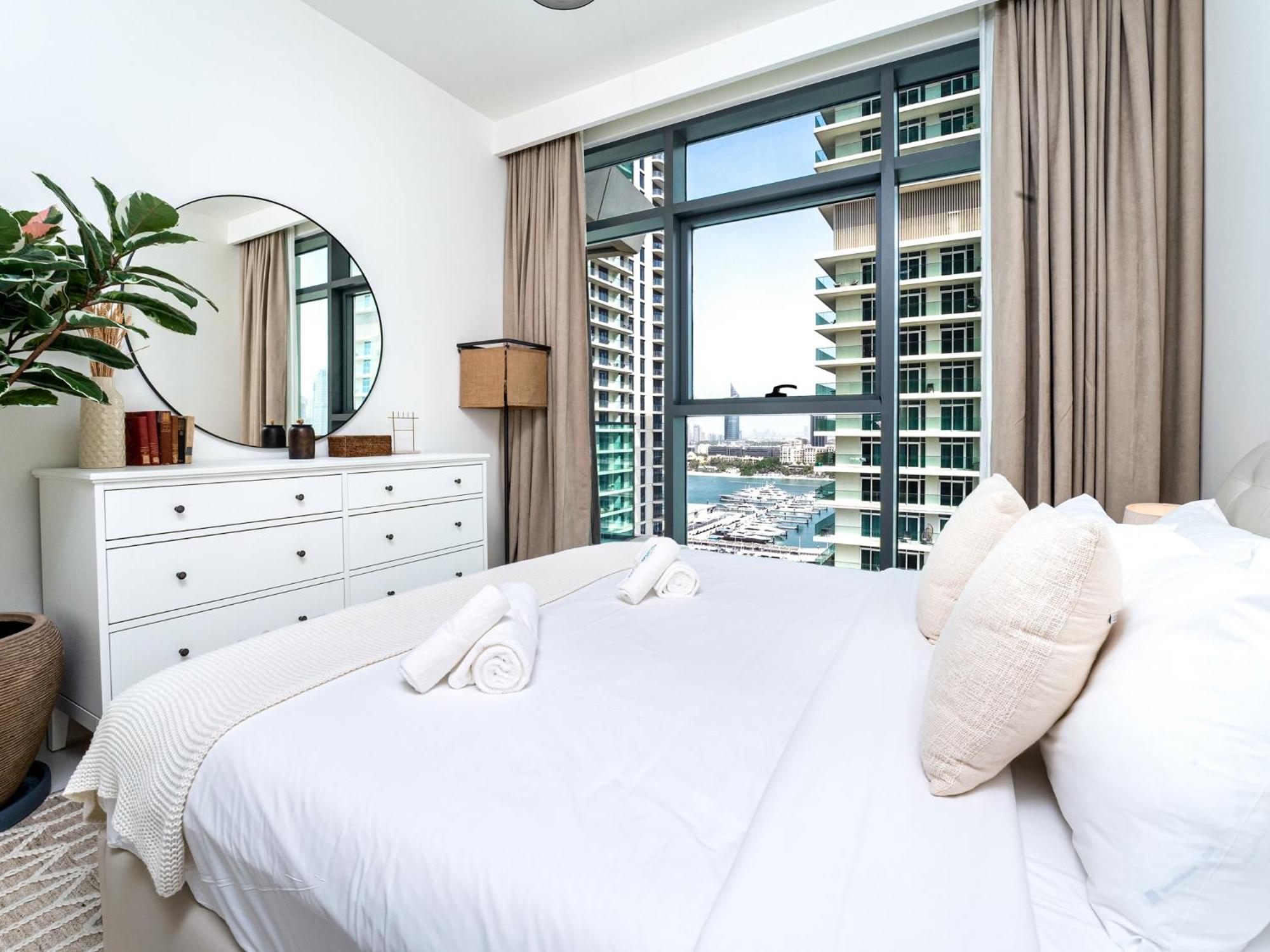Luxury Living In Emaar Beachfront W Private * Dubaï