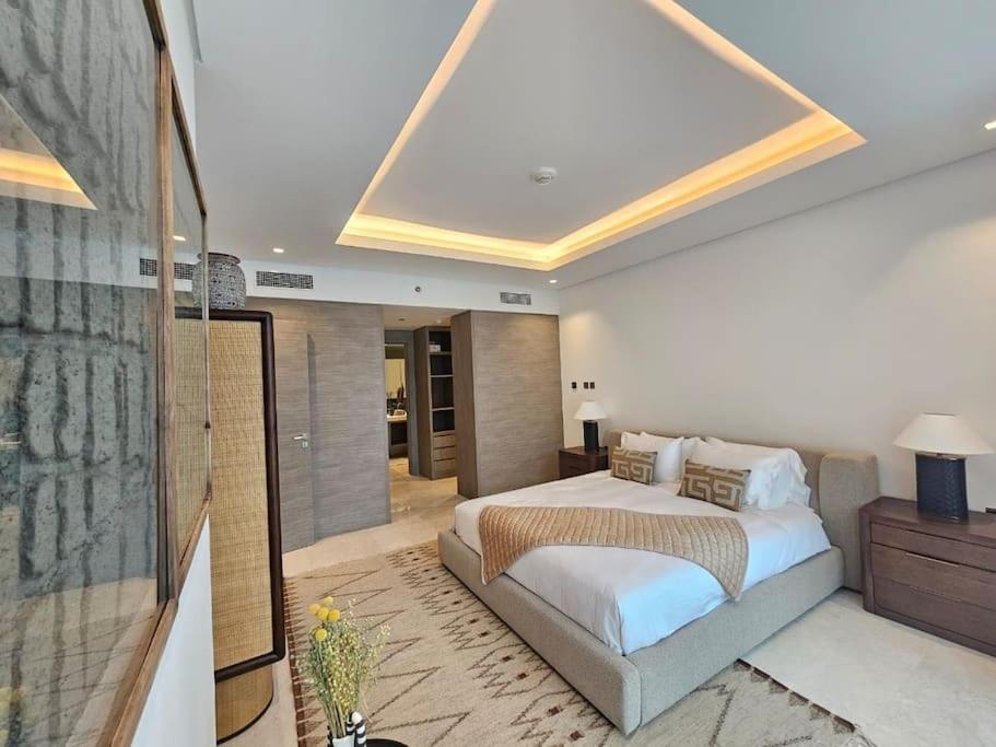 #025 Tranquil Furnished 1br With Burj Khalifa View * Dubai
