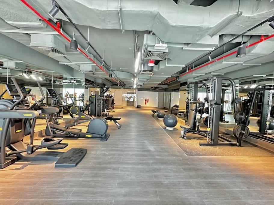 #025 Tranquil Furnished 1br With Burj Khalifa View Apartment Dubai