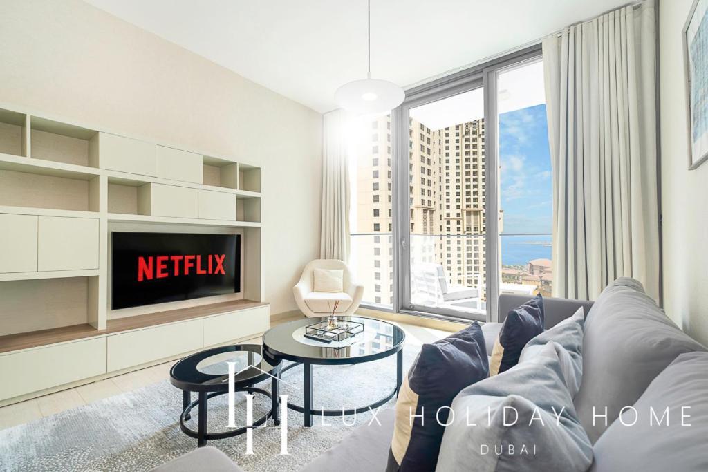 Apartemen Lux Contemporary With Full Marina View 3 *