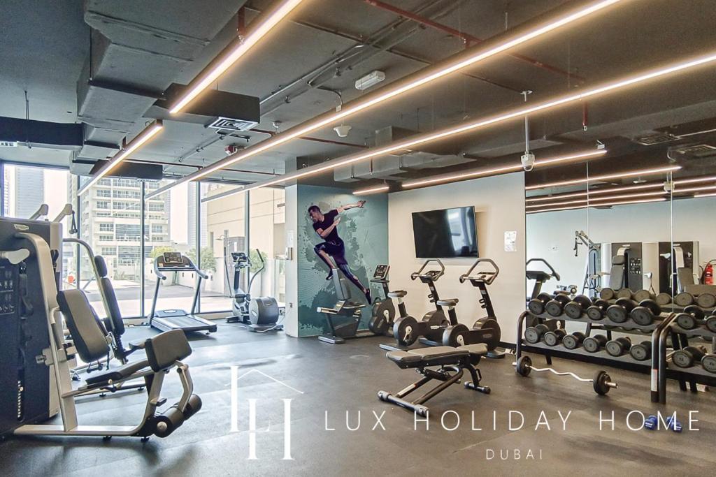 Lux Contemporary With Full Marina View 6