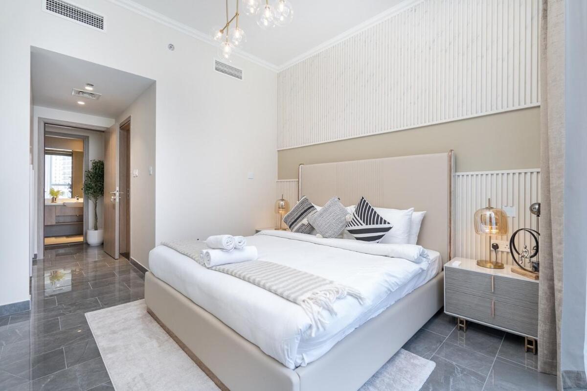 Apartamento Incredible 3-bed With Marina Views! Dubai