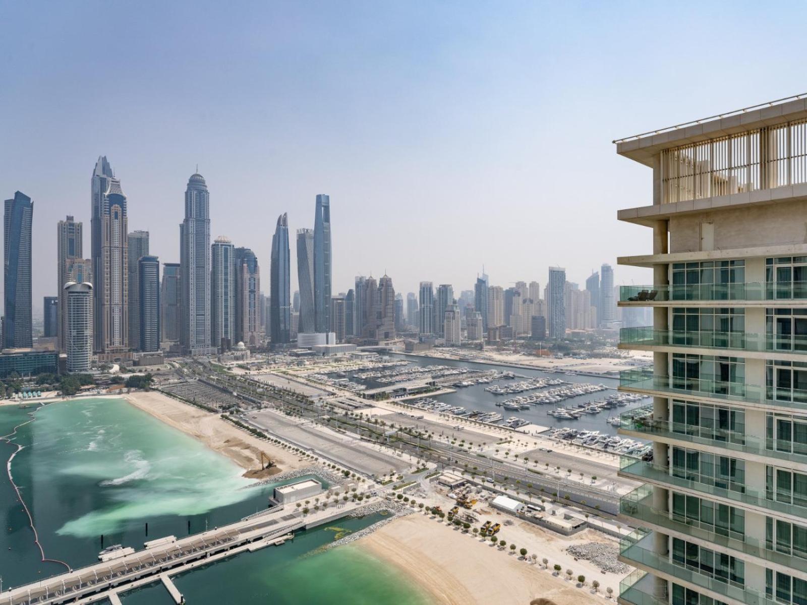 Appartement Vibrant & Cozy 1bdr In Marina Vista Dubaï