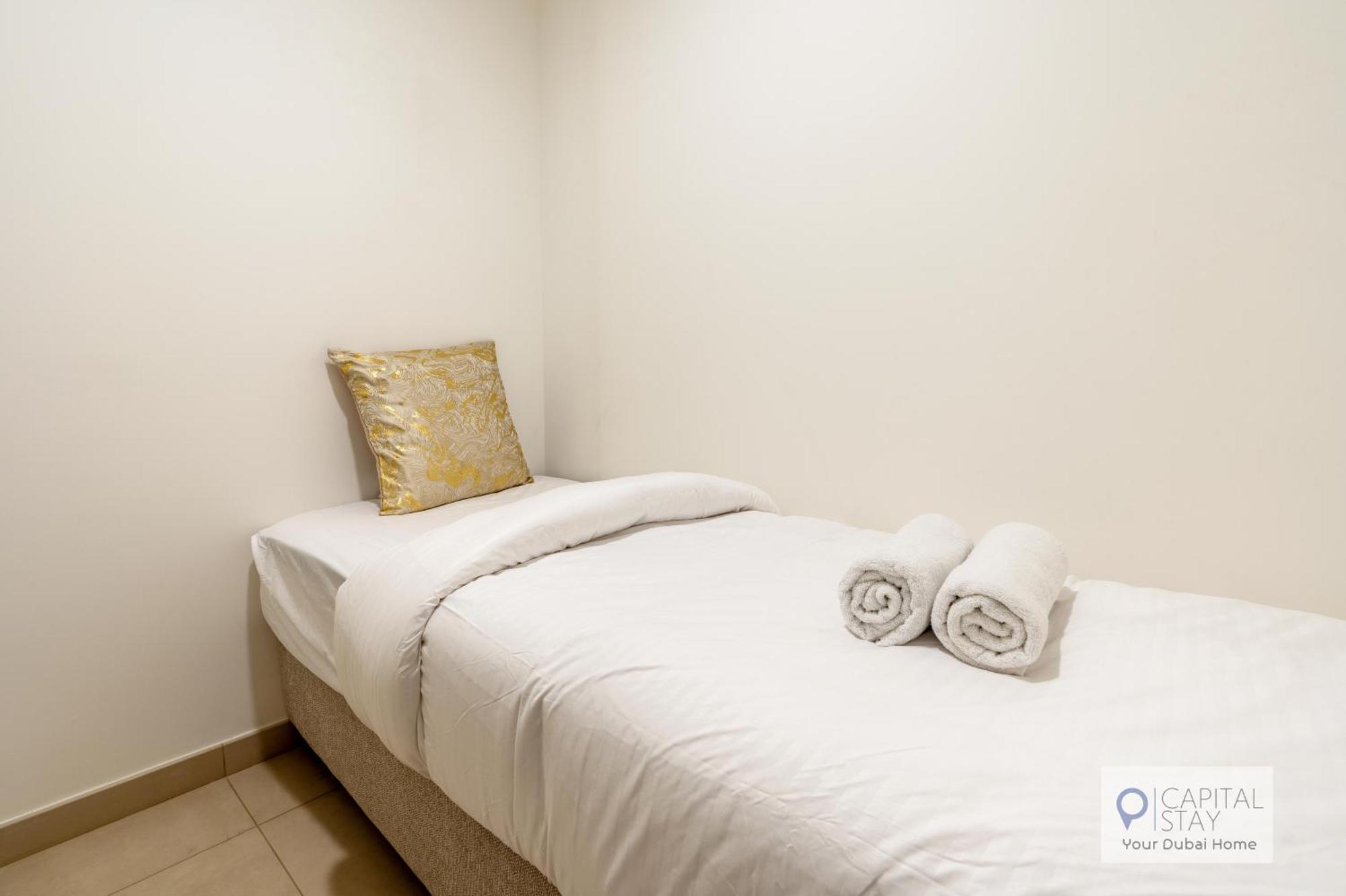 3 Bed And Maid Apt - Downtown - Burj Khalifa * Dubái