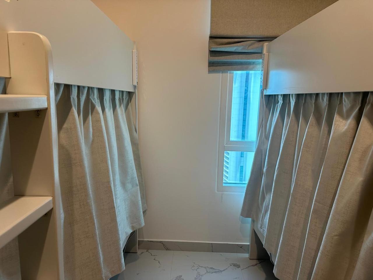 Hostel Perla - Marina Dubai