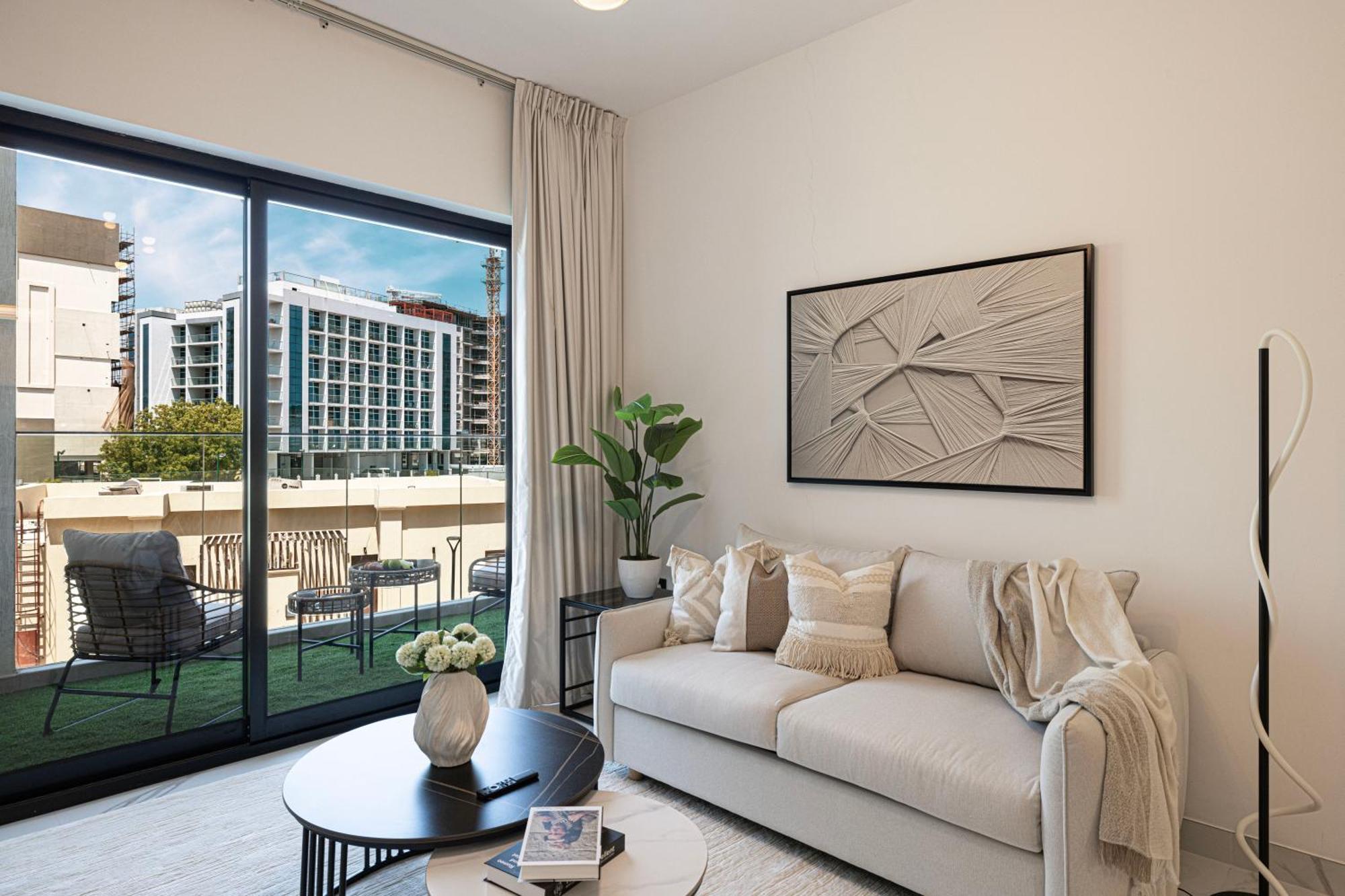 Apartamento New Serene 1br With Pool & Sauna