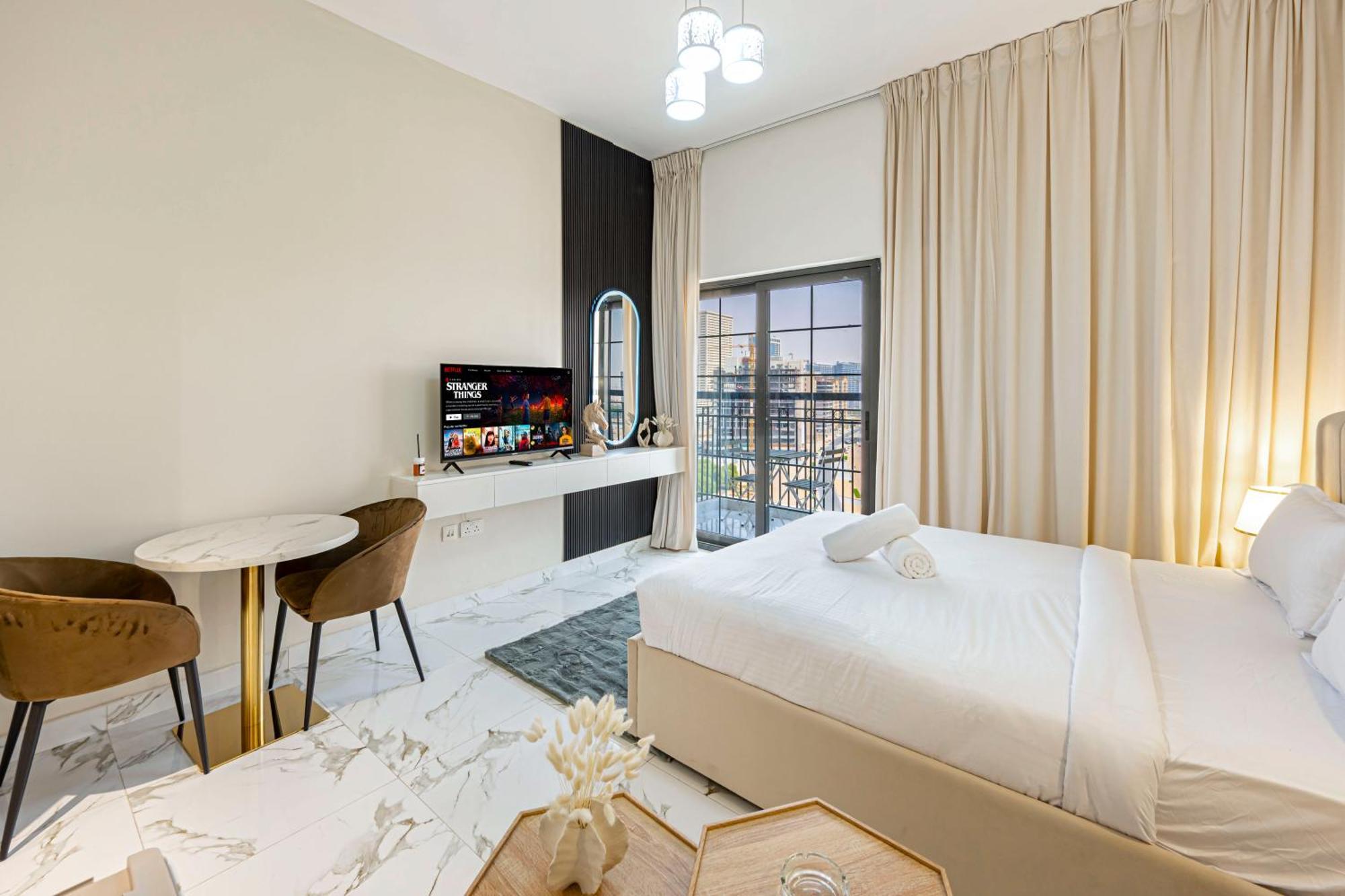 Apartment Urban Getaway In Dubailand *