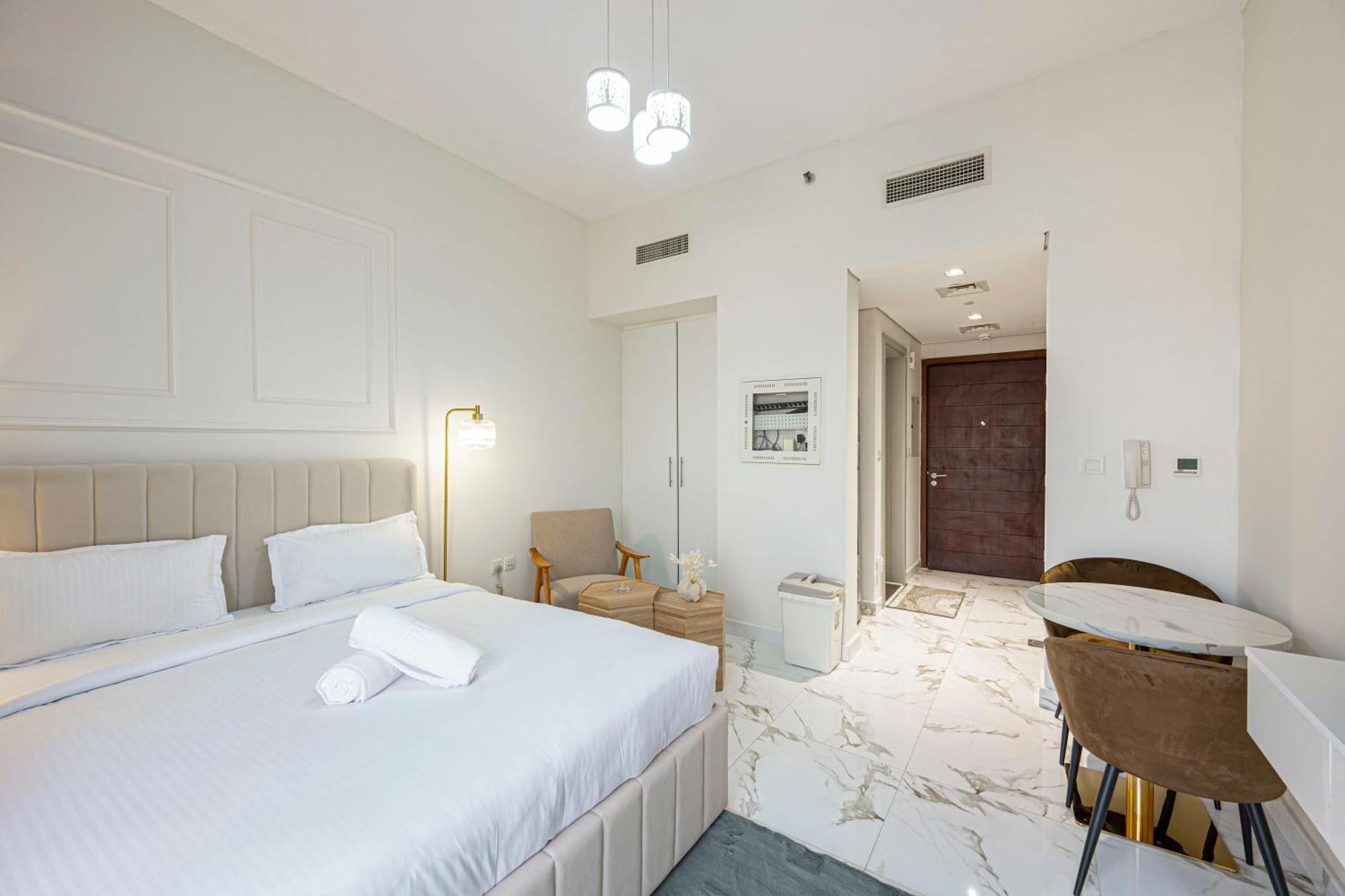 Apartment Urban Getaway In Dubailand