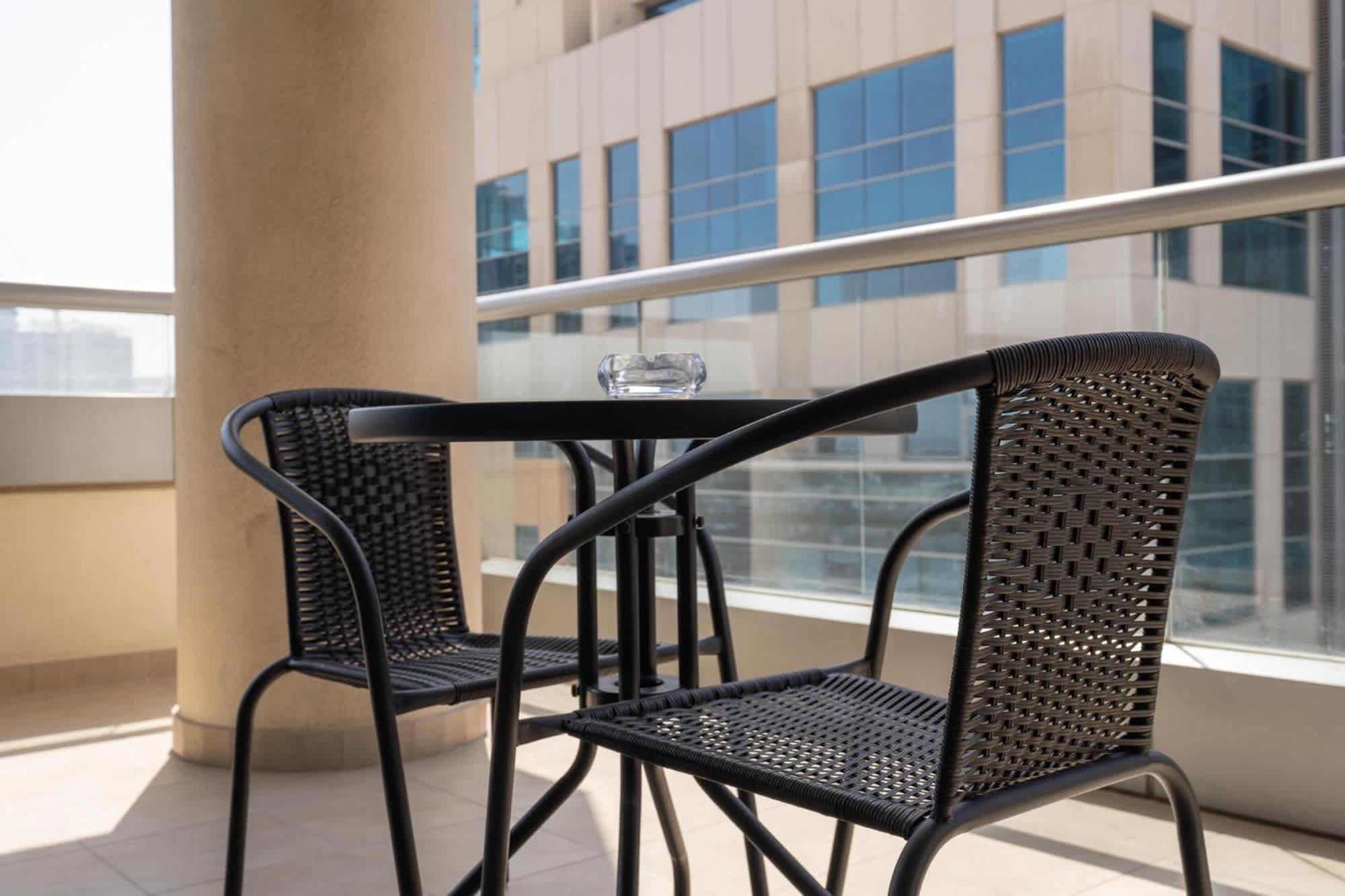 Apartamento Glorious With Easy Access In Bay Square 9, Business Bay *