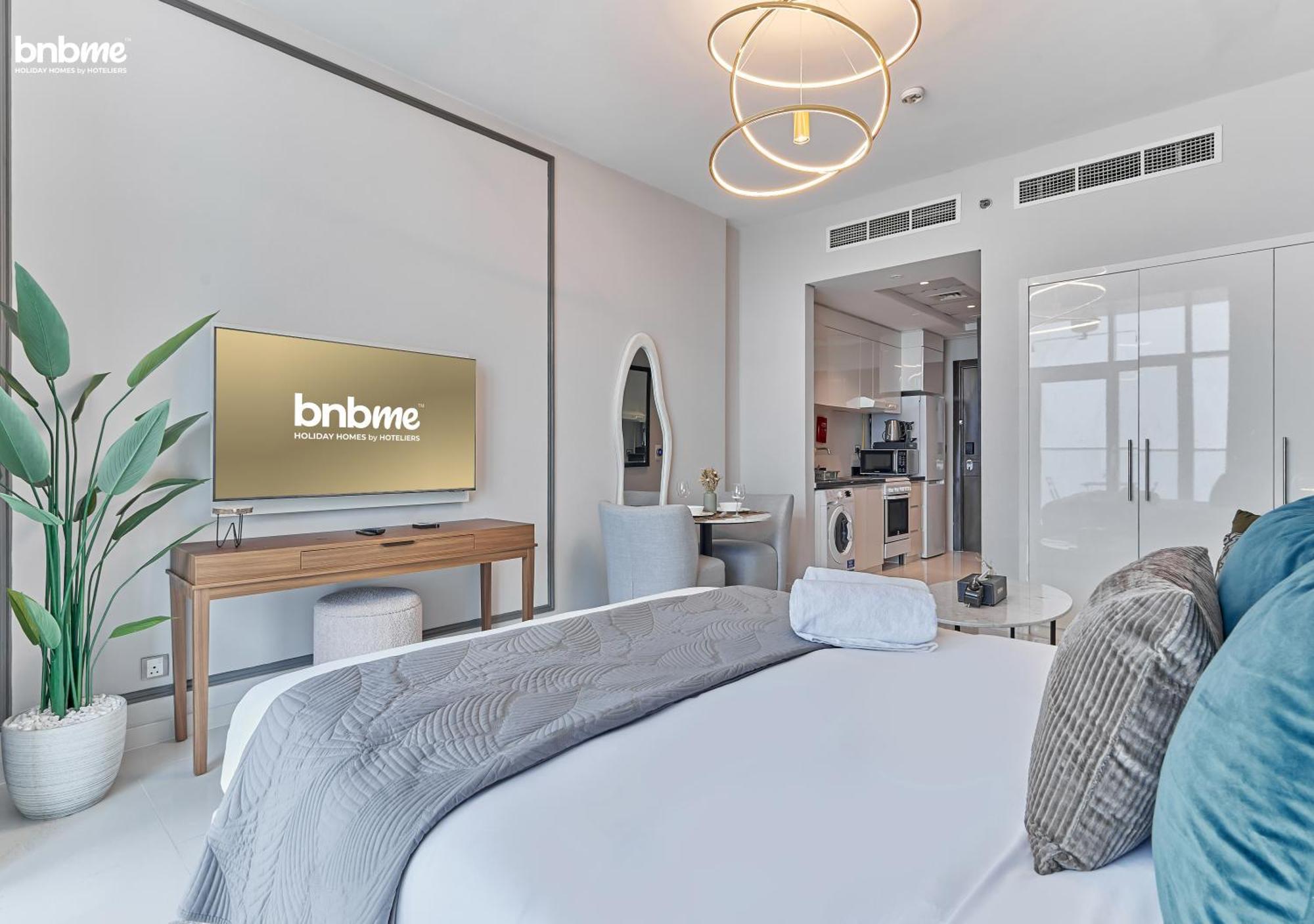 Bnbme - Damac Ghalia Apartment *