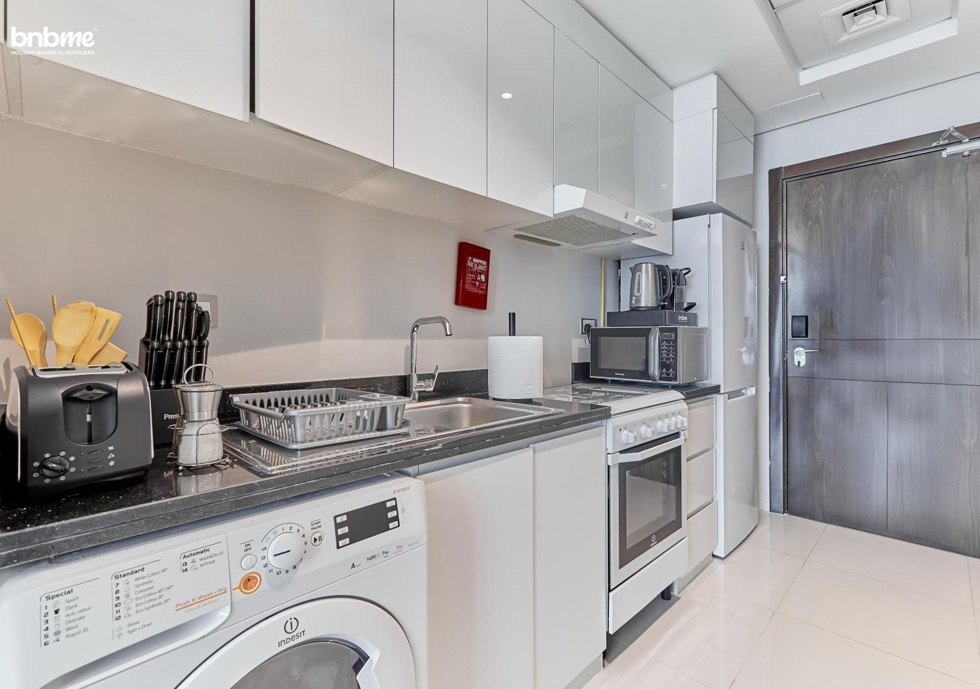 Bnbme - Damac Ghalia * Dubai