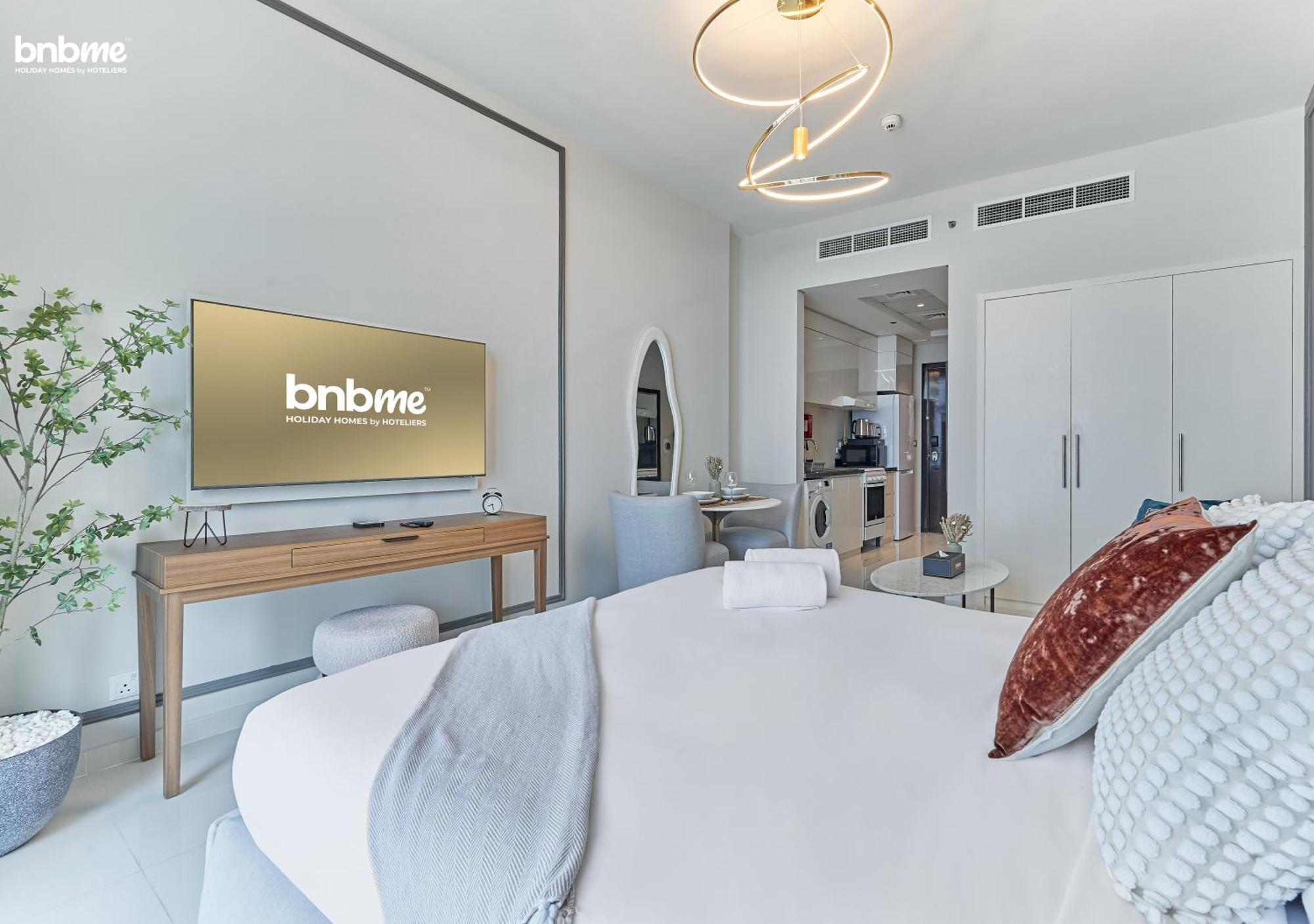Bnbme - Damac Ghalia Apartment