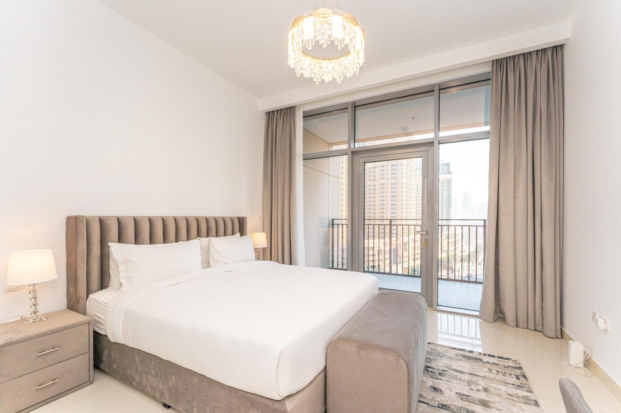 Apartamento Modern Luxury 2br Burj Khalifa Partial & Blvd View