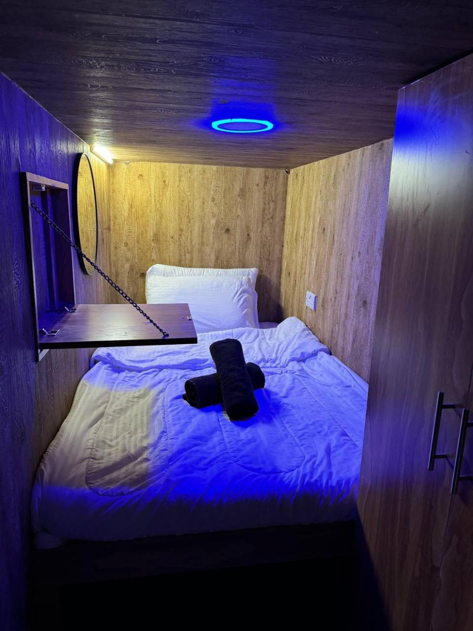 Kapselhotell Capsule In Business Bay Near Downtown