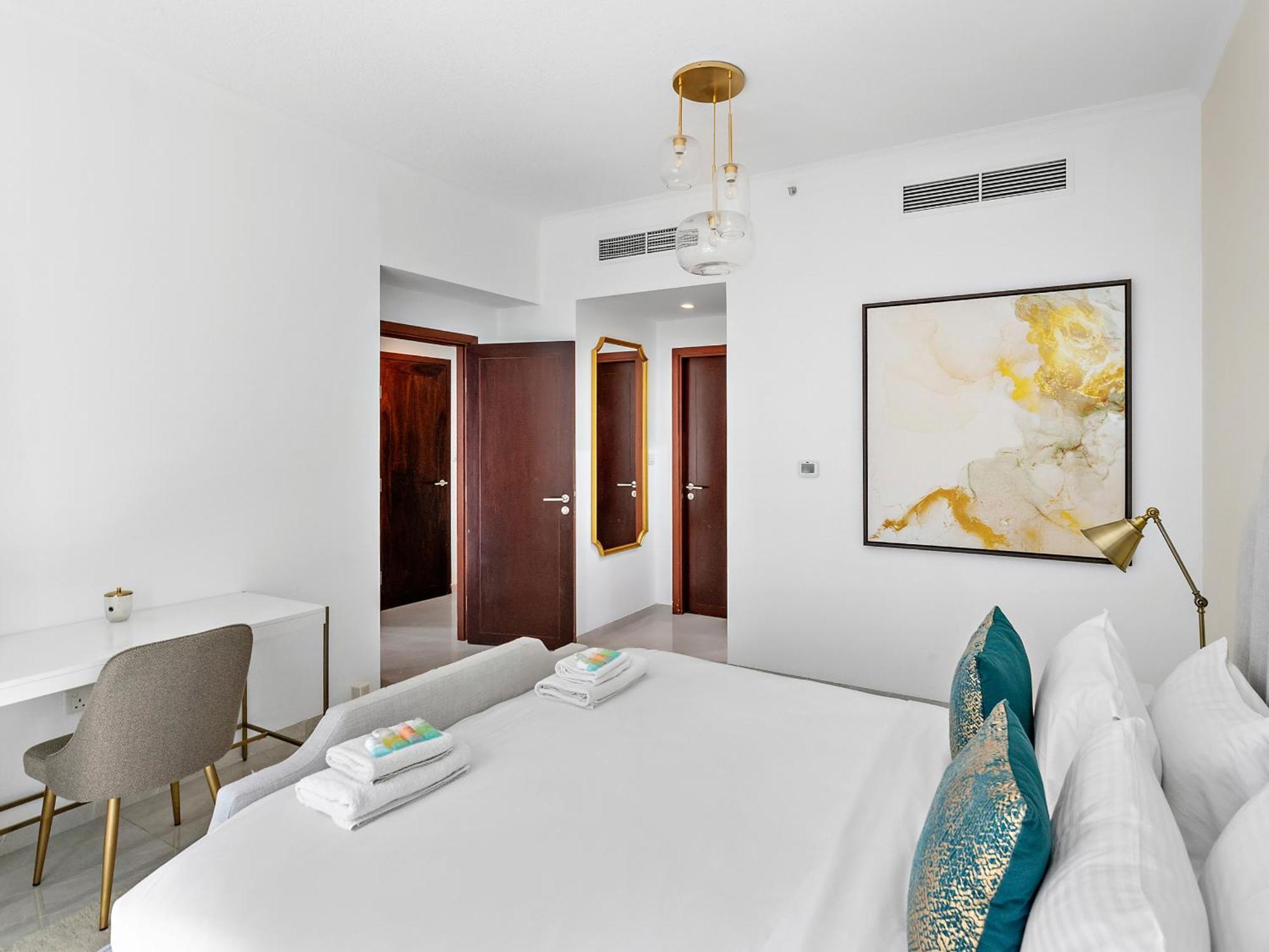 Sophisticated 2bdr-burj Khalifa & Fountain View Dubai