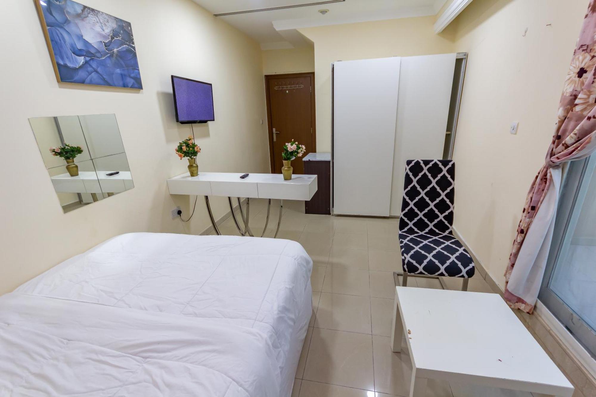 Spacious For Girls In Marina فتيات فقط Apartamento Dubai