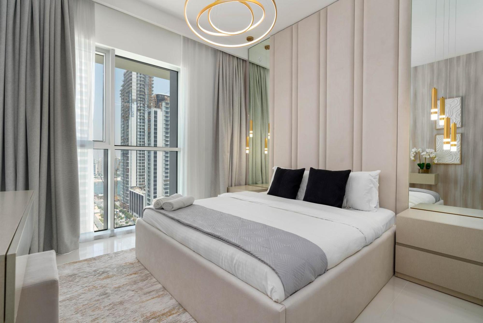 Isle Tower 2 - Beachfront Stunning - Full Sea Views Appartement Dubaï