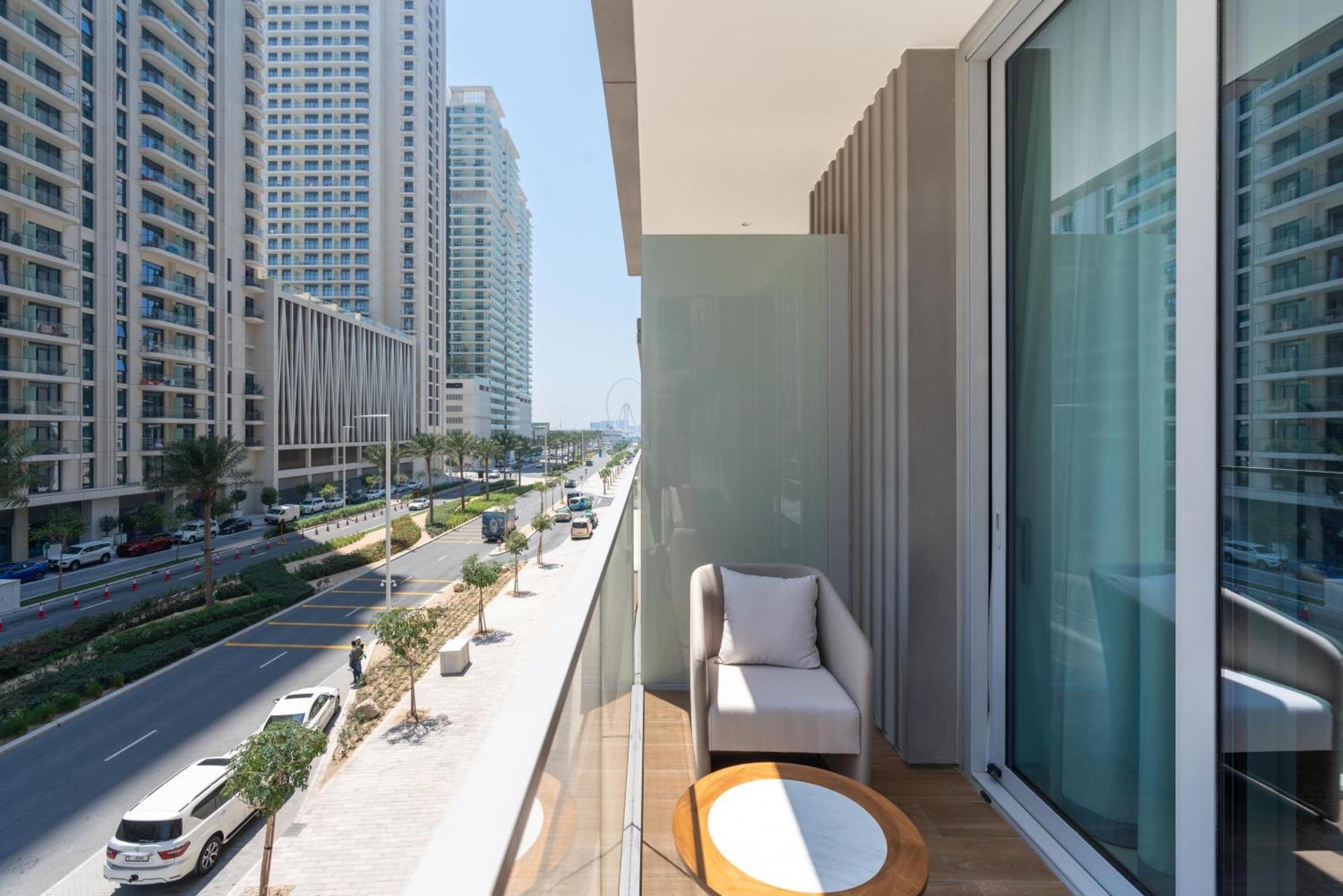 Isle Tower 2 - Beachfront Stunning - Full Sea Views Appartement Dubaï